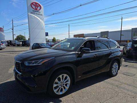 2023 Toyota Highlander Hybrid Limited AWD