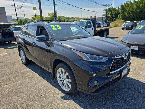 2023 Toyota Highlander Hybrid Limited AWD