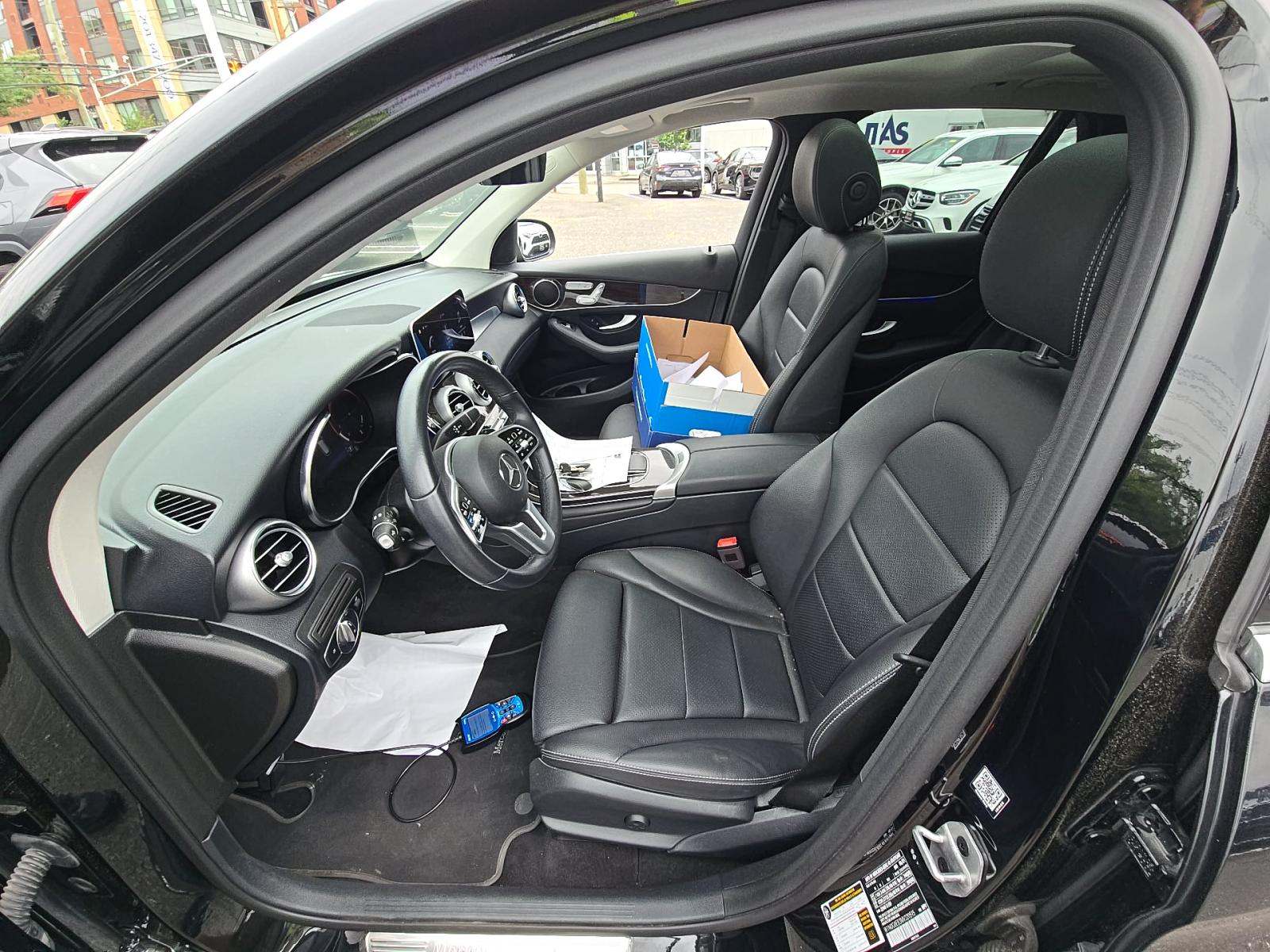 2021 Mercedes-Benz GLC GLC 300 AWD