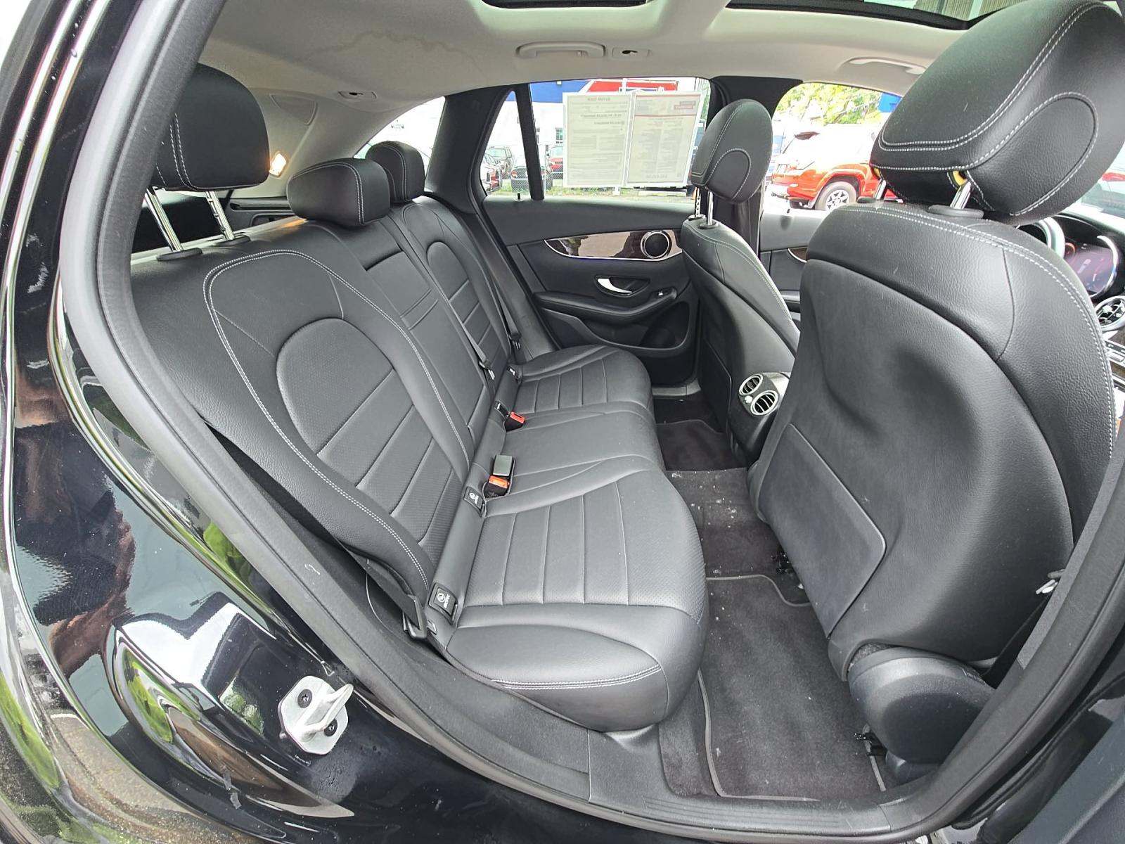 2021 Mercedes-Benz GLC GLC 300 AWD