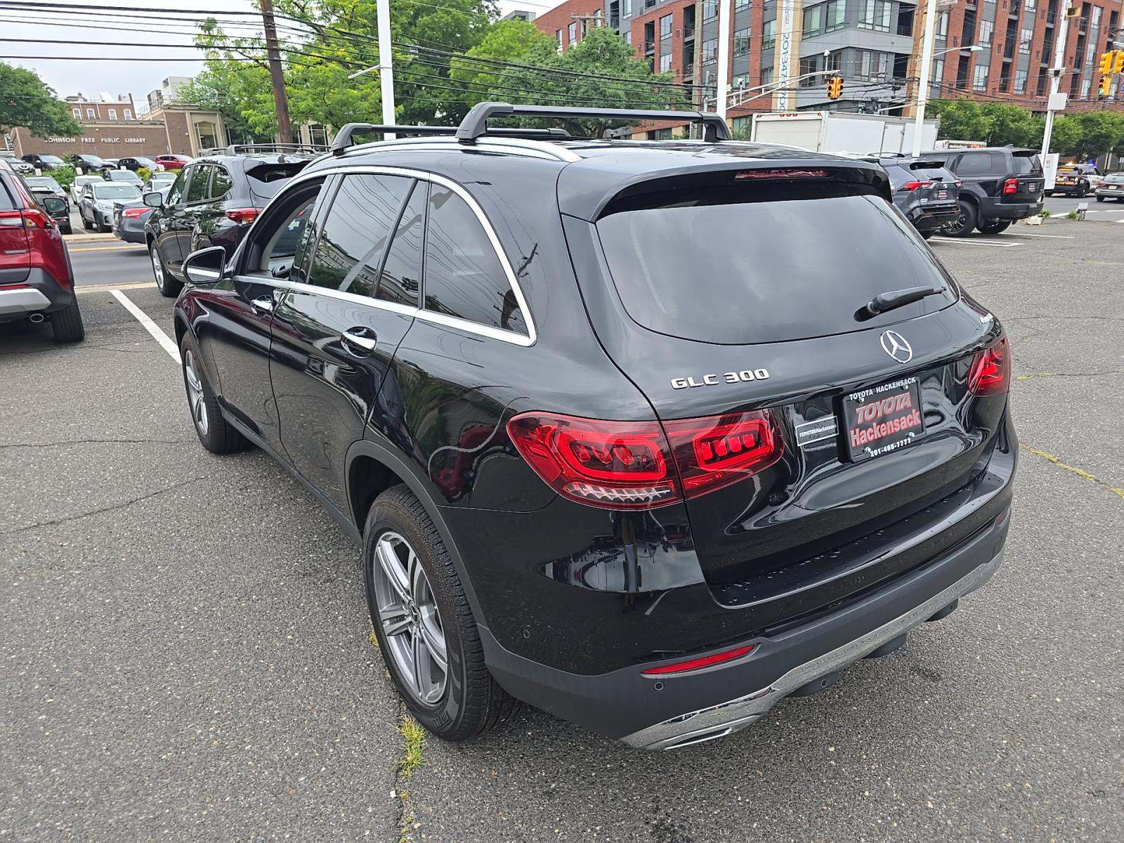 2021 Mercedes-Benz GLC GLC 300 AWD