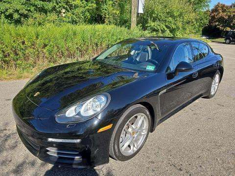 2016 Porsche Panamera 4 Edition AWD