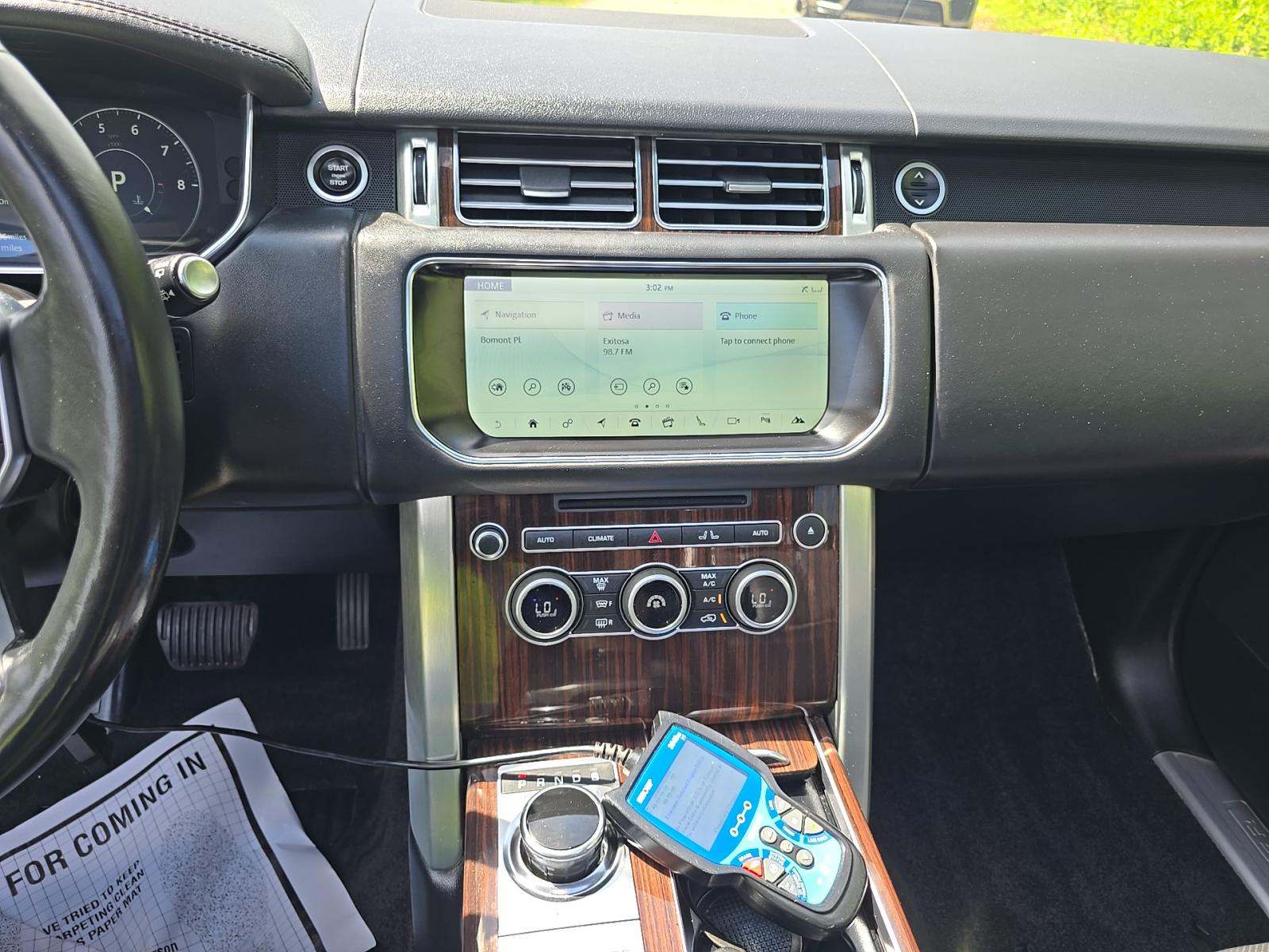 LAND ROVER RANGE ROVER - 10