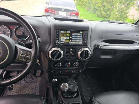 JEEP UNLIMITED SAHARA - 10