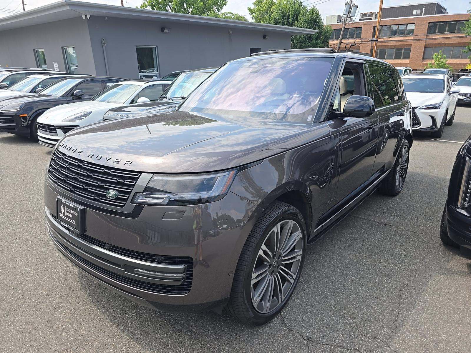 2023 Land Rover Range Rover Autobiography LWB AWD
