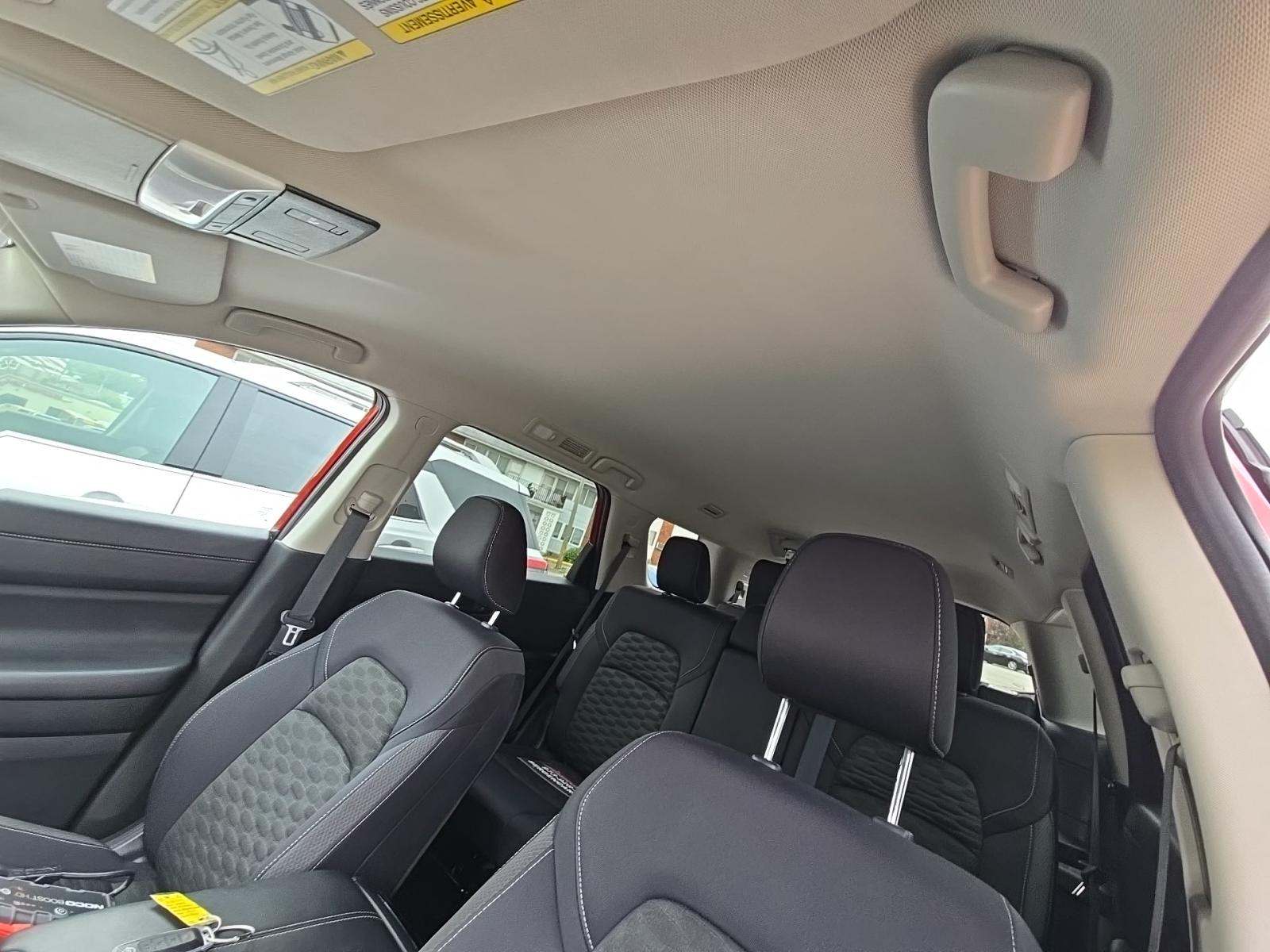 2023 Nissan Pathfinder SV FWD