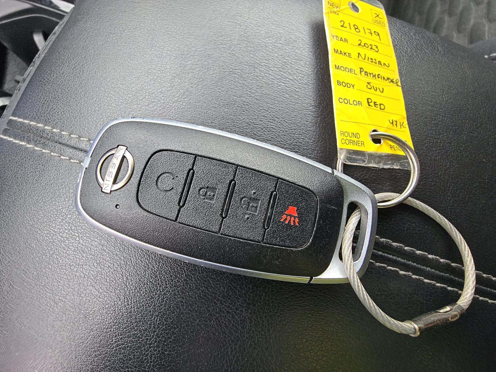 2023 Nissan Pathfinder SV FWD