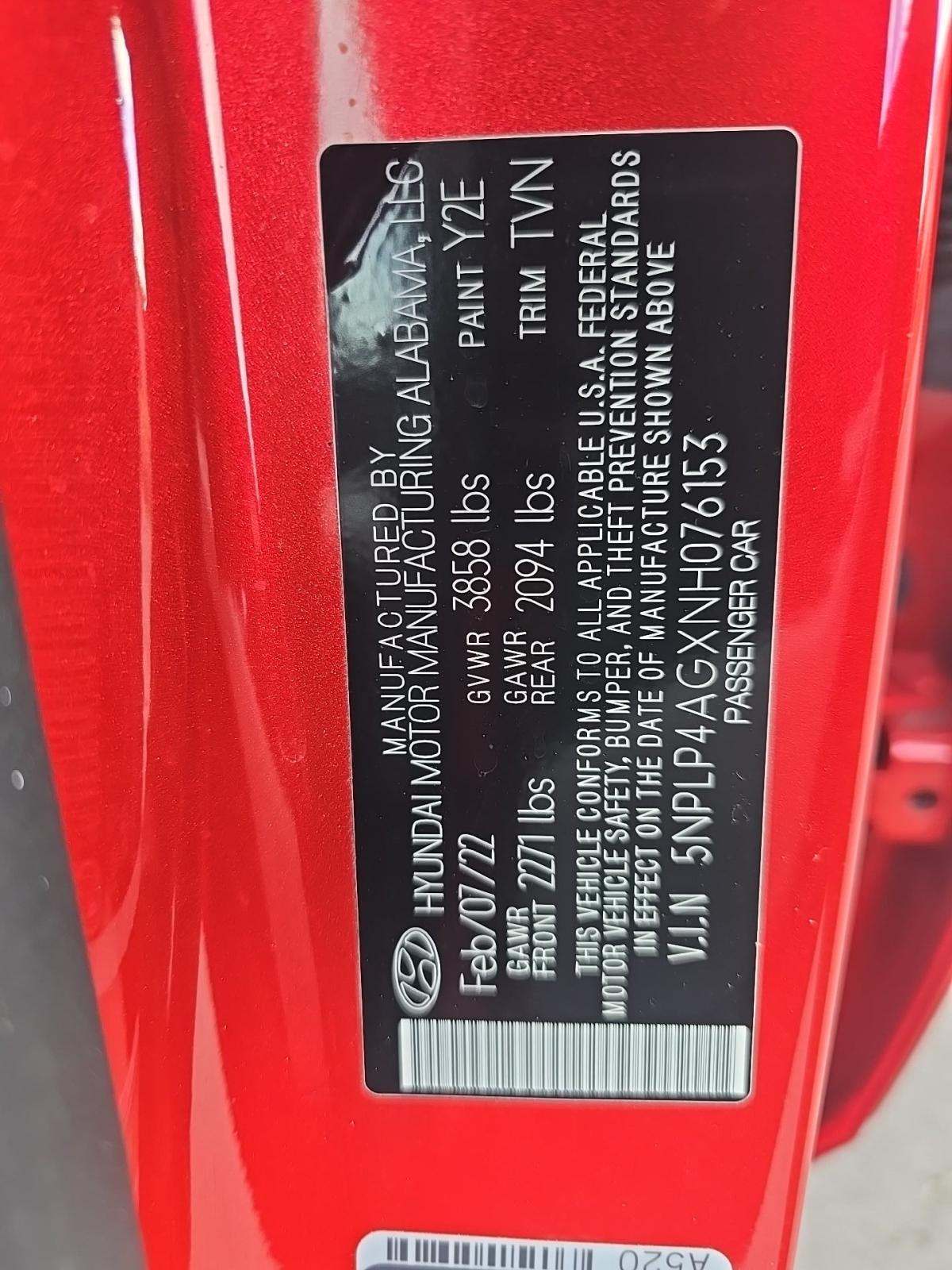 2022 Hyundai Elantra Limited FWD