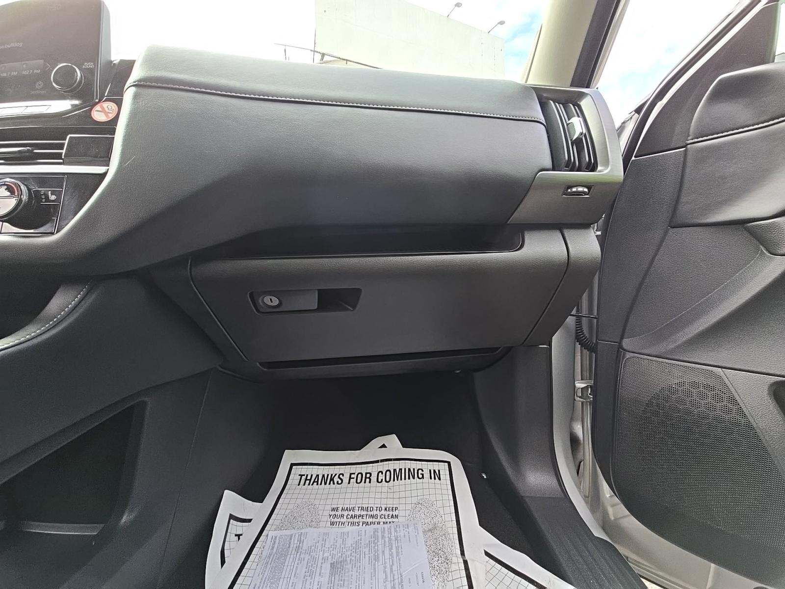 2025 Nissan Pathfinder SL AWD