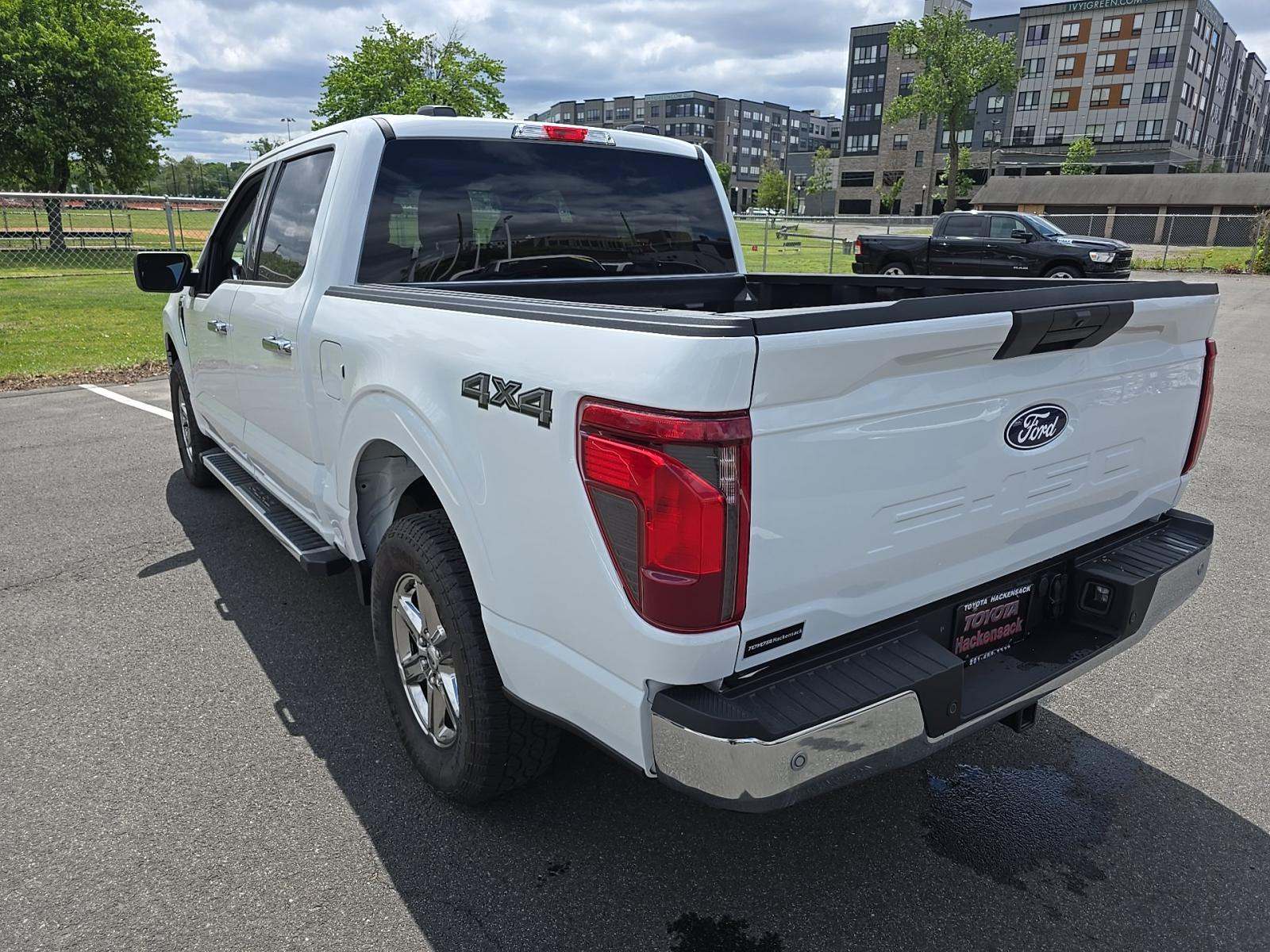 2025 Ford F-150 XLT AWD