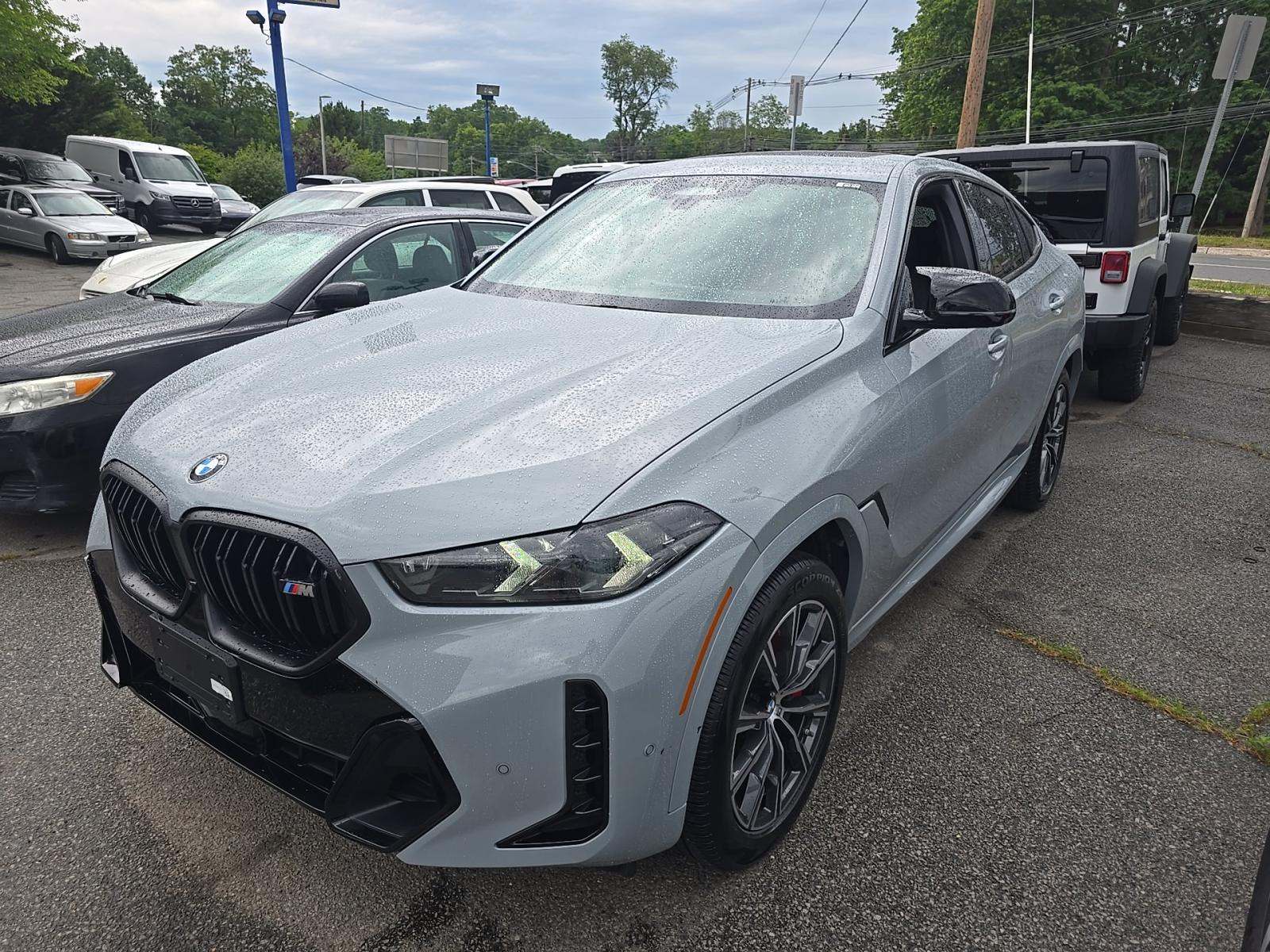 2024 BMW X6 M60i xDrive AWD