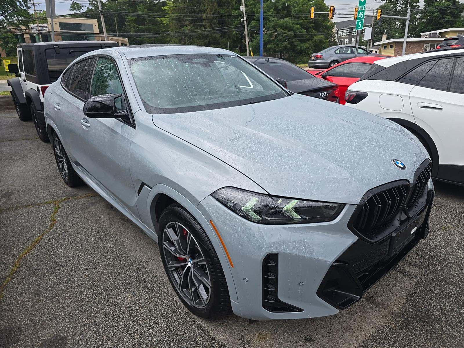 2024 BMW X6 M60i xDrive AWD