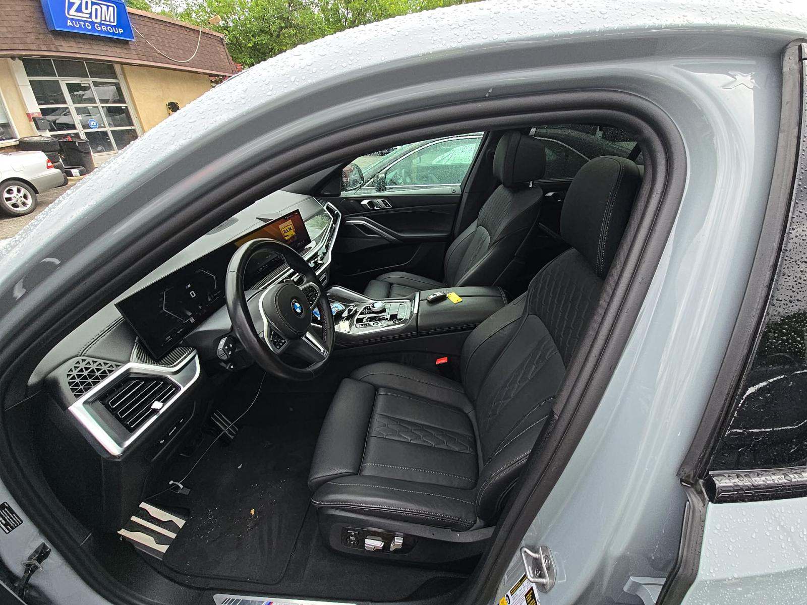 2024 BMW X6 M60i xDrive AWD