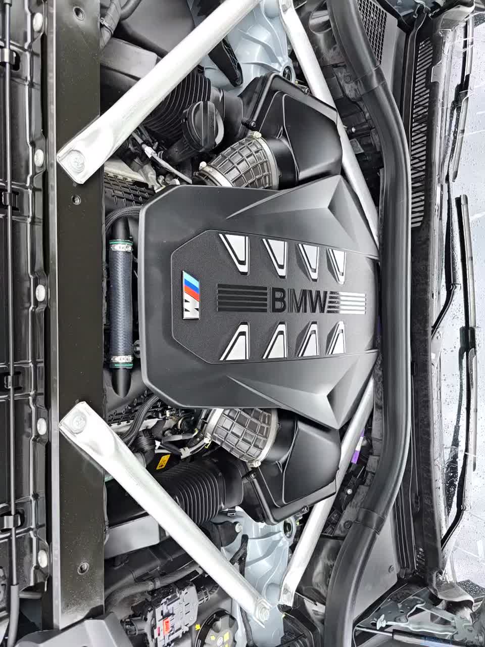 2024 BMW X6 M60i xDrive AWD