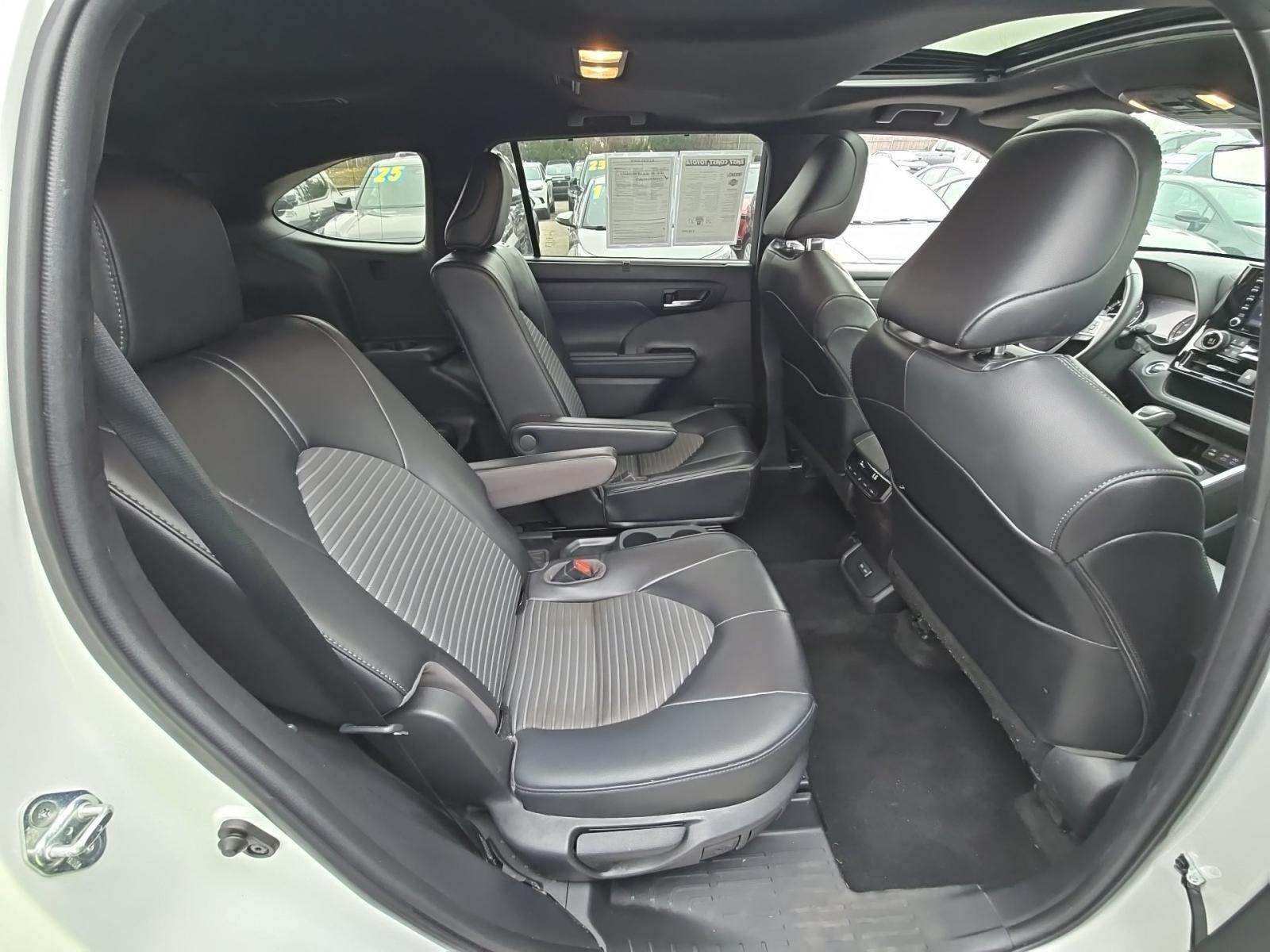 2022 Toyota Highlander XSE AWD