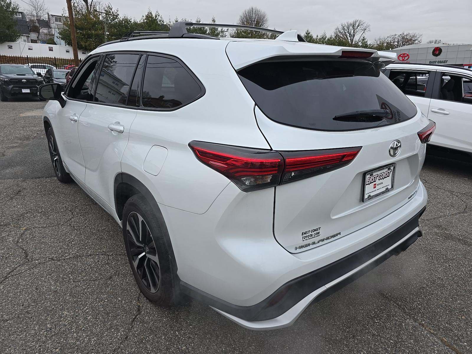 2022 Toyota Highlander XSE AWD
