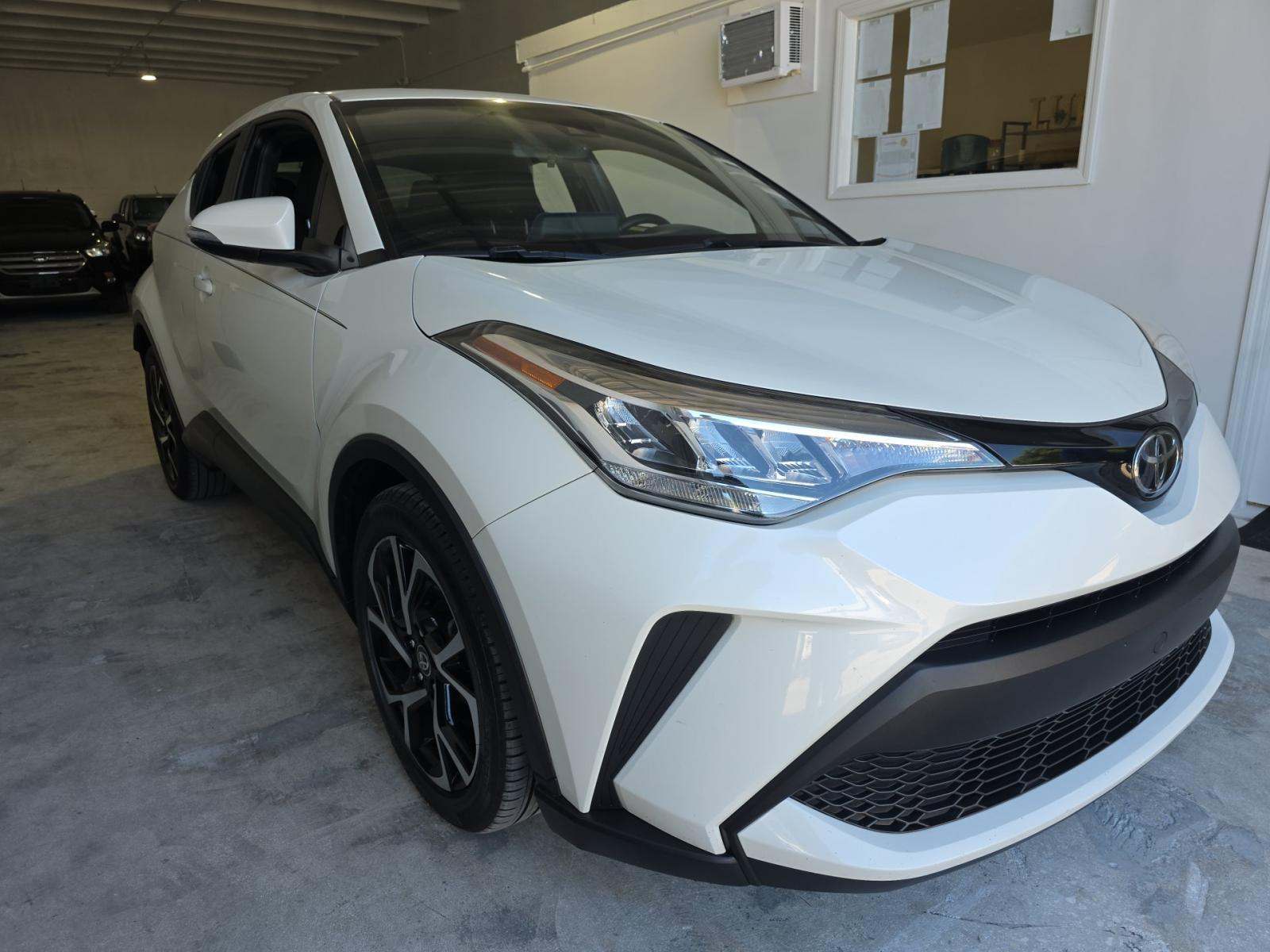 2020 Toyota C-HR XLE FWD