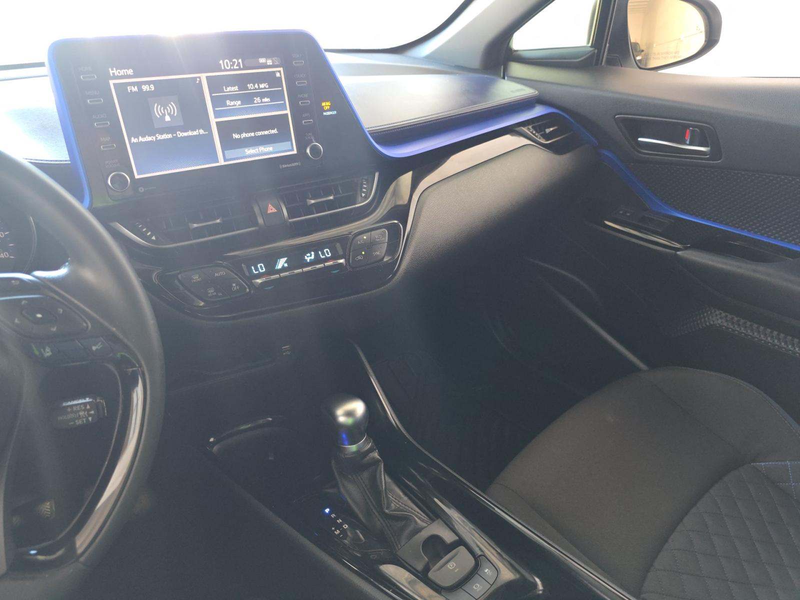 2020 Toyota C-HR XLE FWD