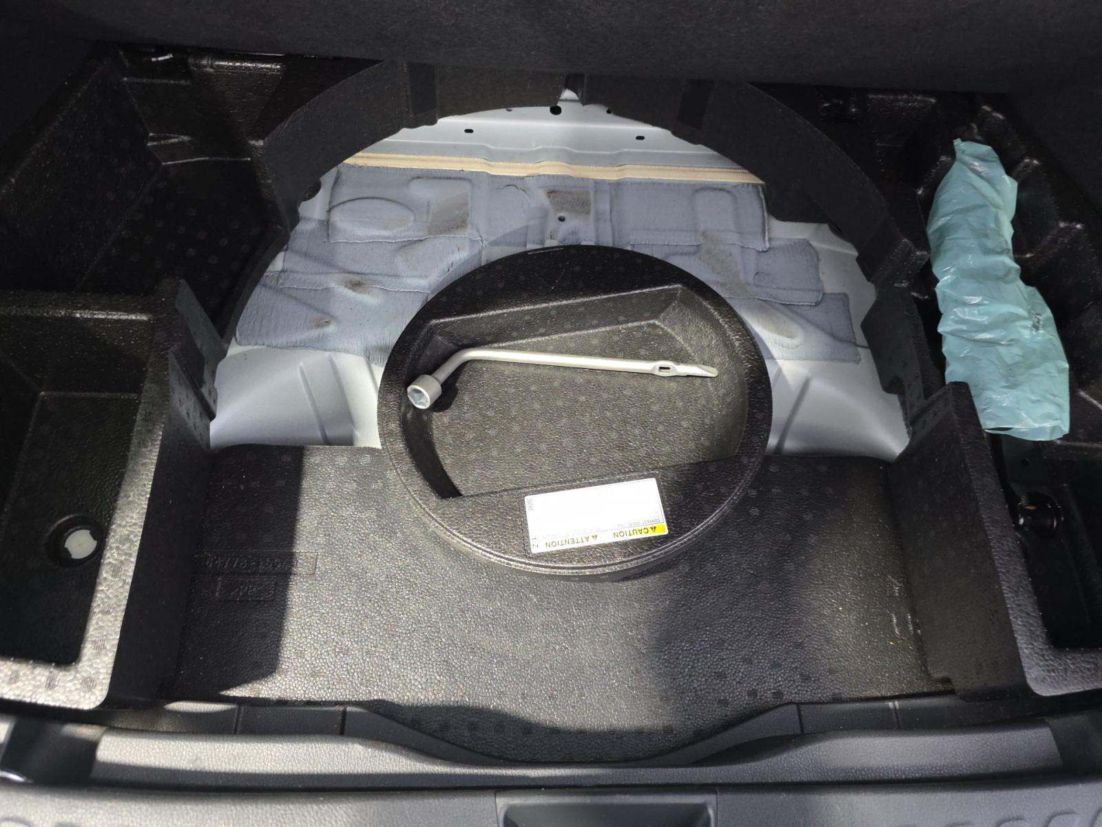 2020 Toyota C-HR XLE FWD