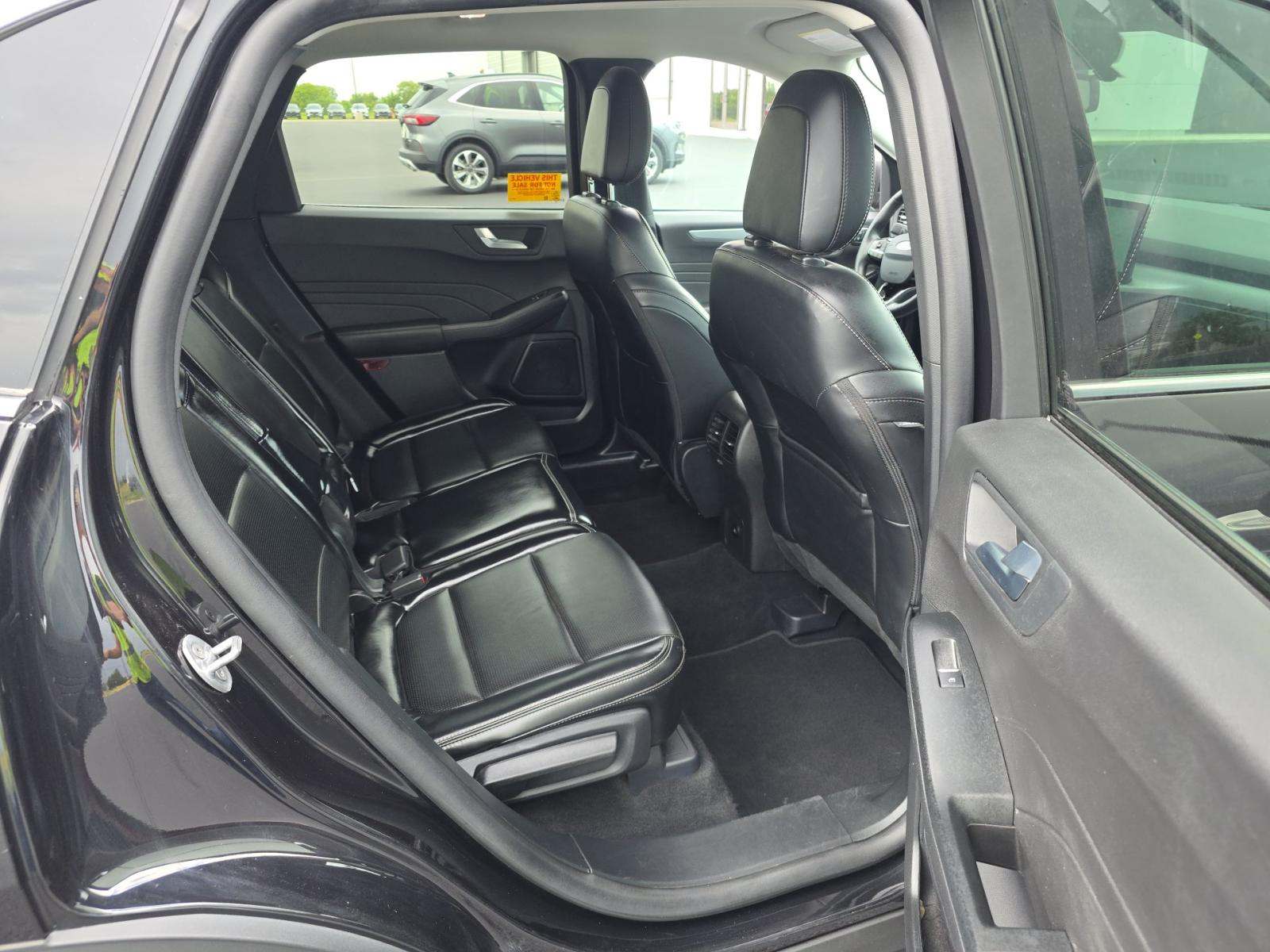 2025 Ford Escape Platinum AWD