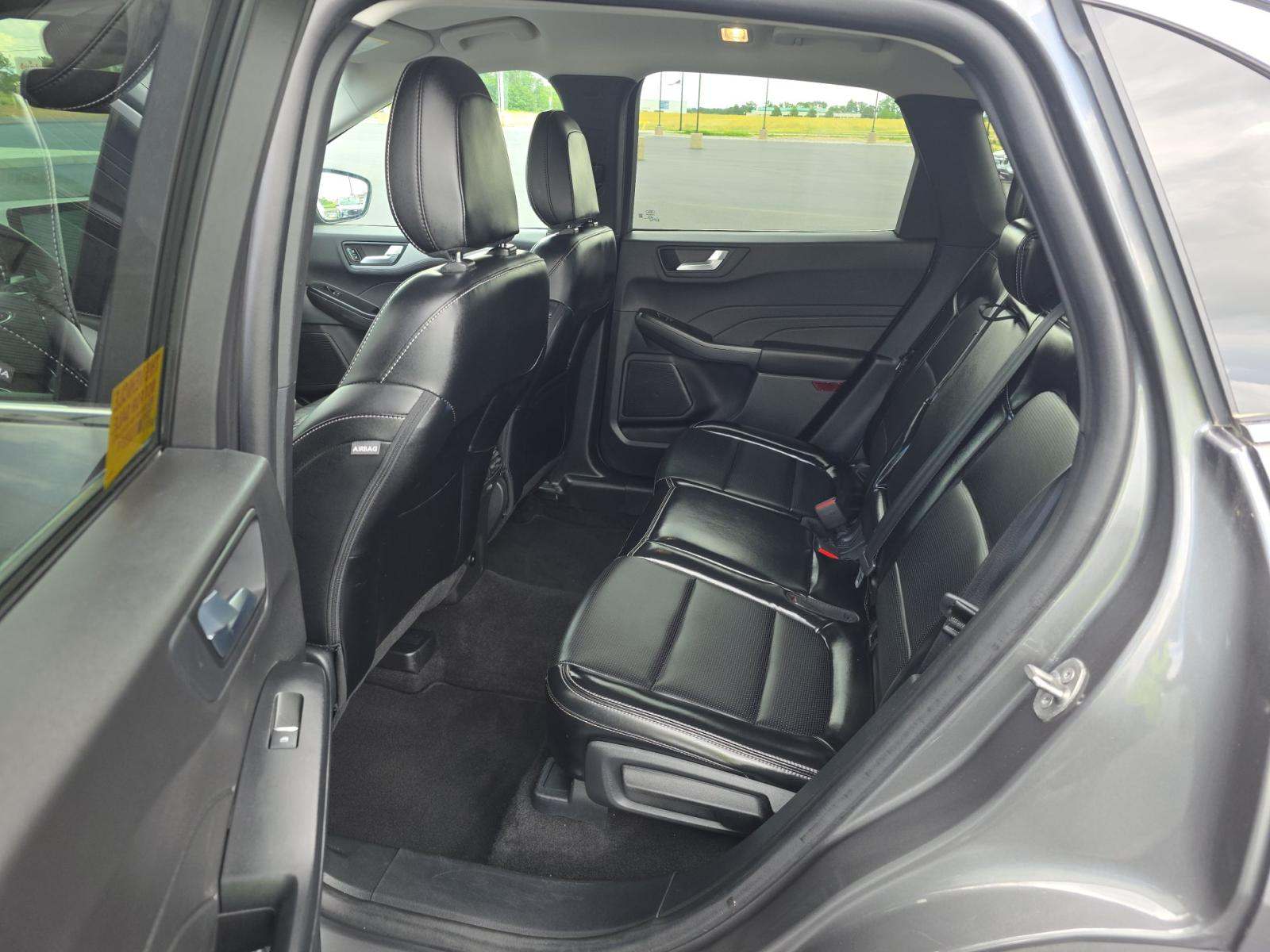2025 Ford Escape Platinum AWD