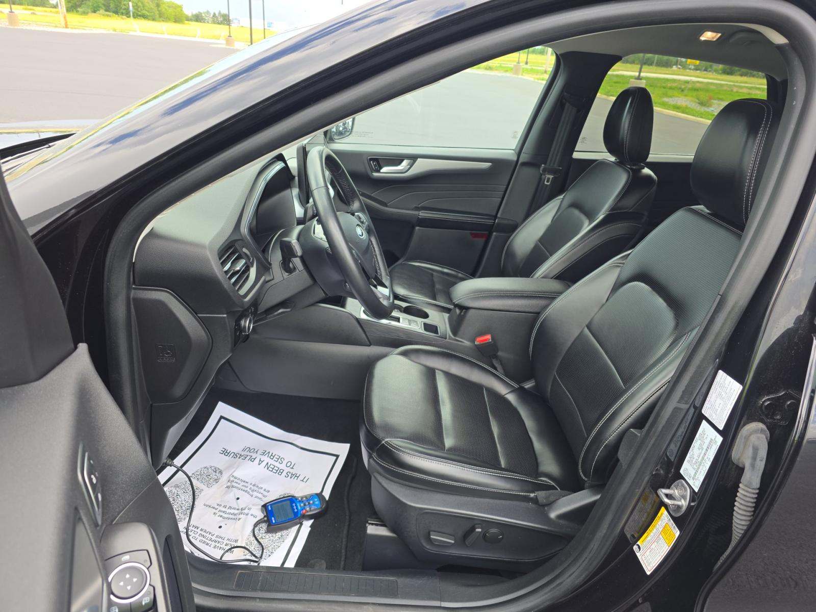 2024 Ford Escape Platinum AWD