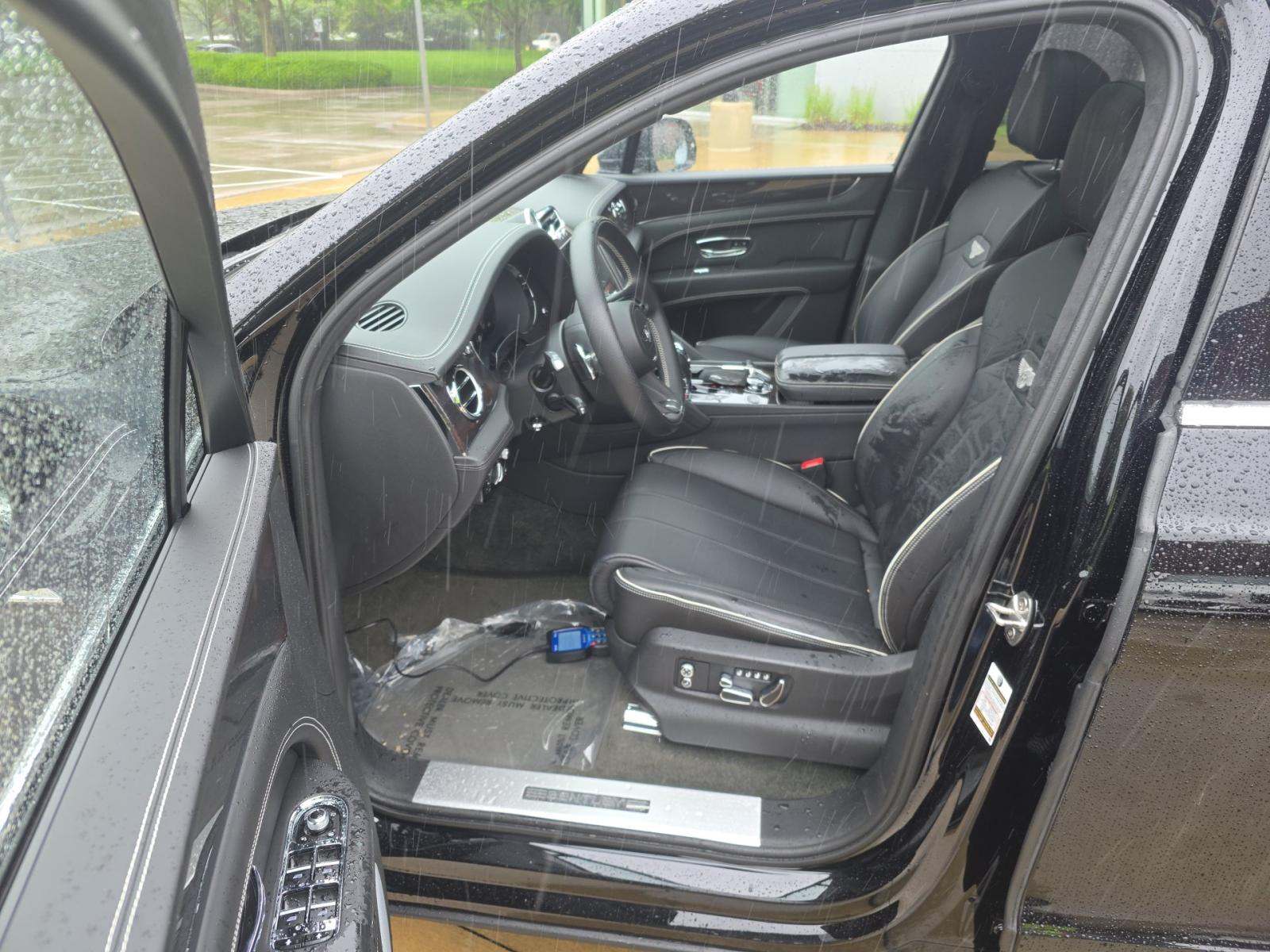 2022 Bentley Bentayga V8 AWD