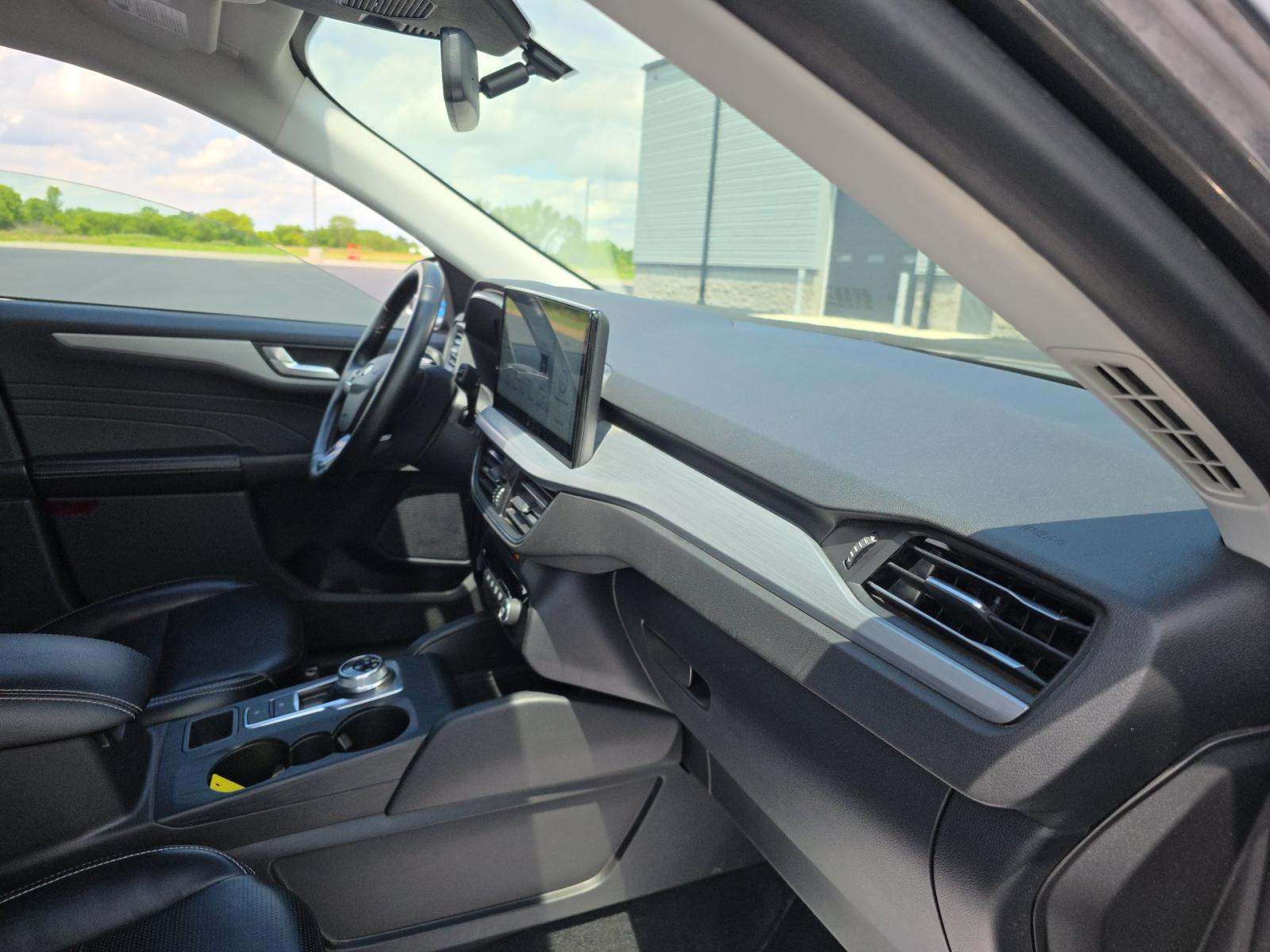 2024 Ford Escape Platinum AWD