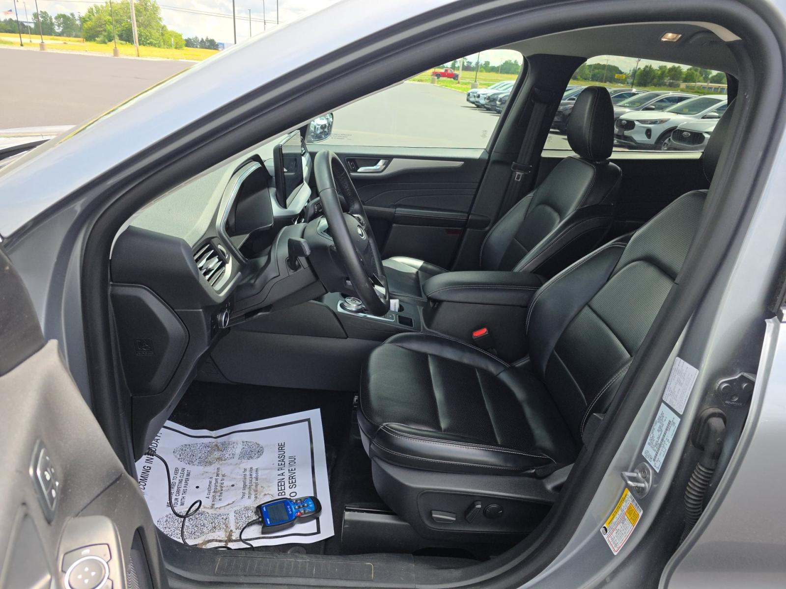 2024 Ford Escape Platinum AWD
