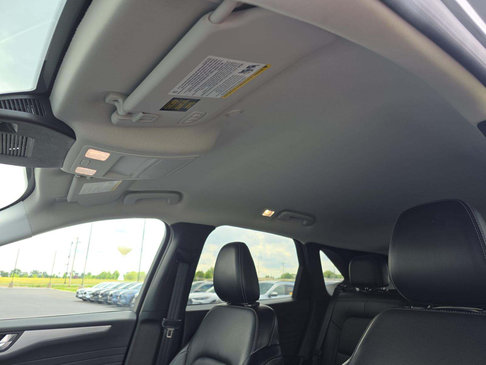2024 Ford Escape Platinum AWD