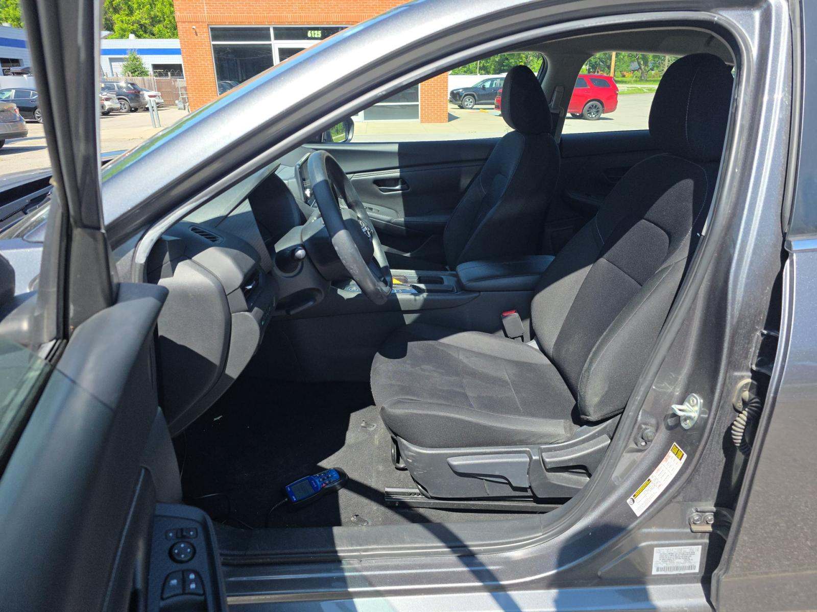 NISSAN SENTRA - 2