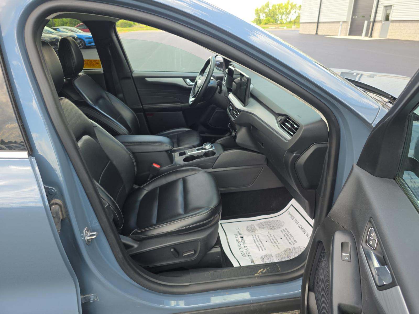 2024 Ford Escape Platinum AWD
