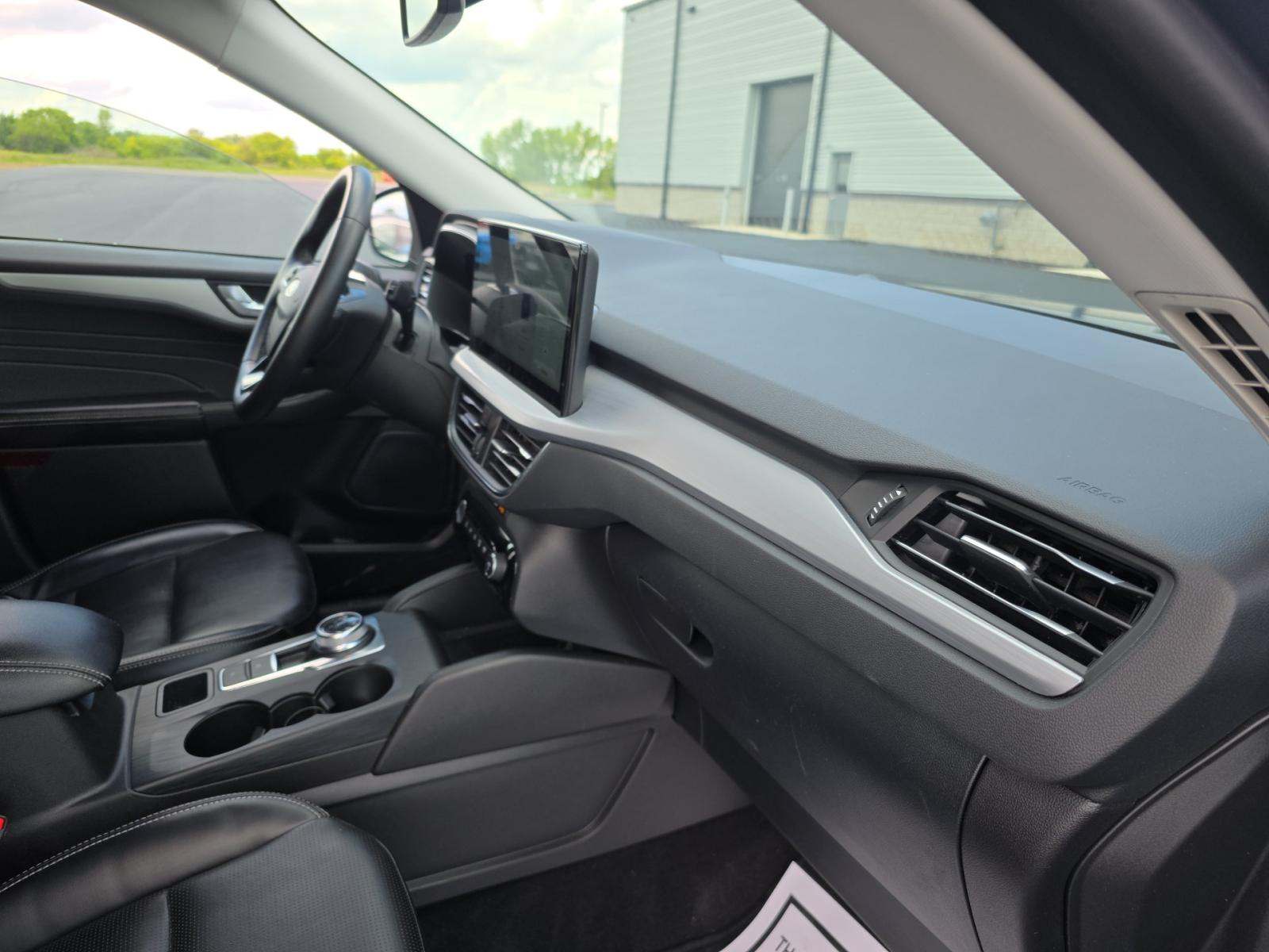 2024 Ford Escape Platinum AWD