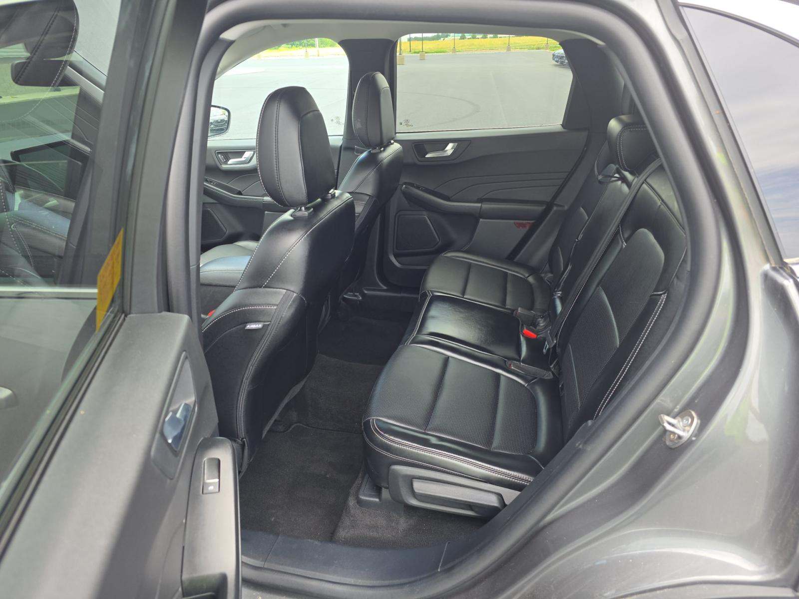 2025 Ford Escape Platinum AWD