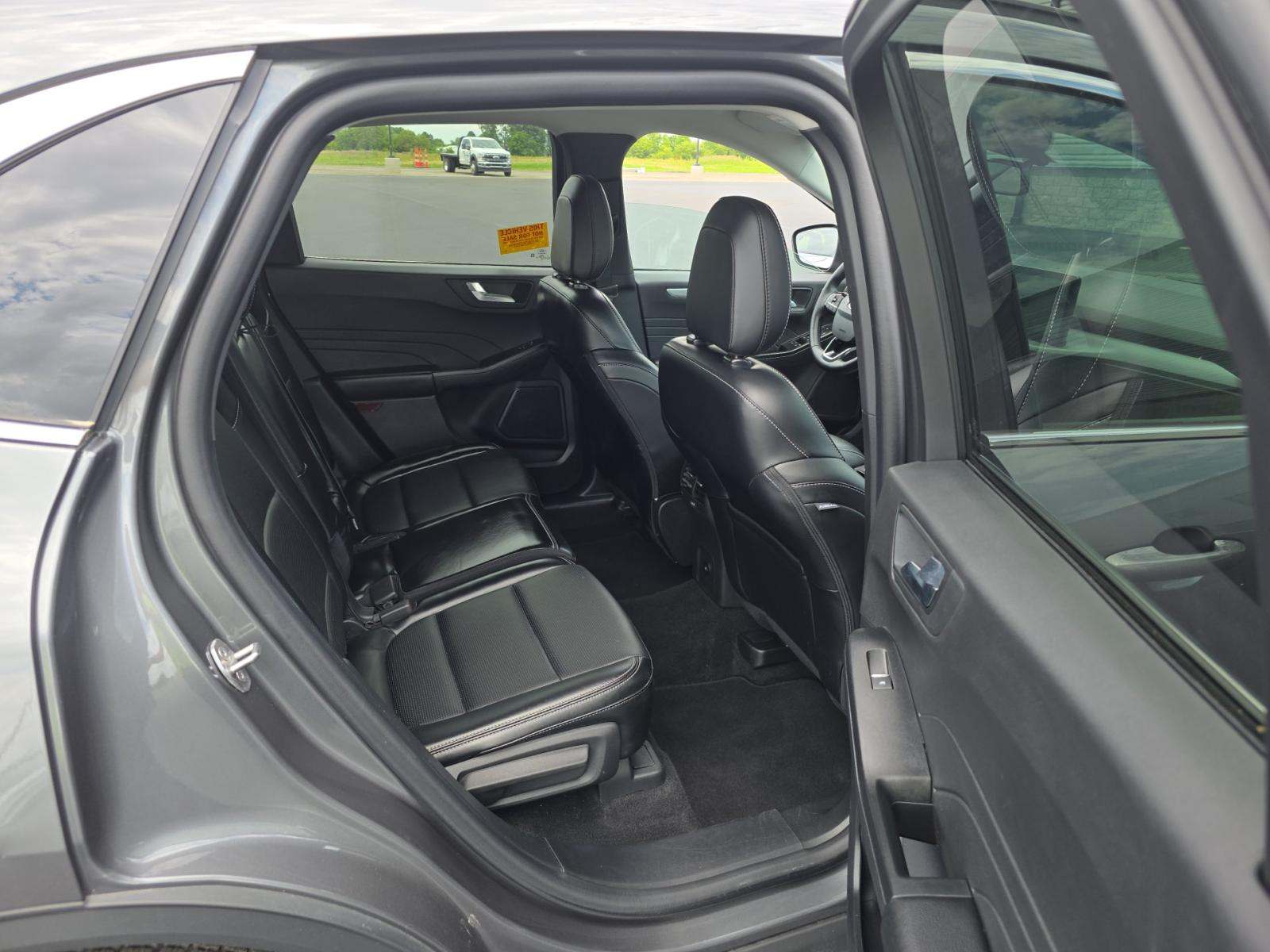 2025 Ford Escape Platinum AWD