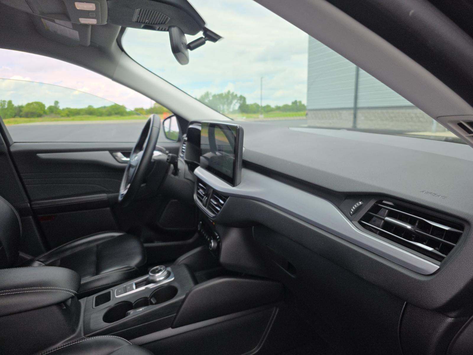 2024 Ford Escape Platinum AWD