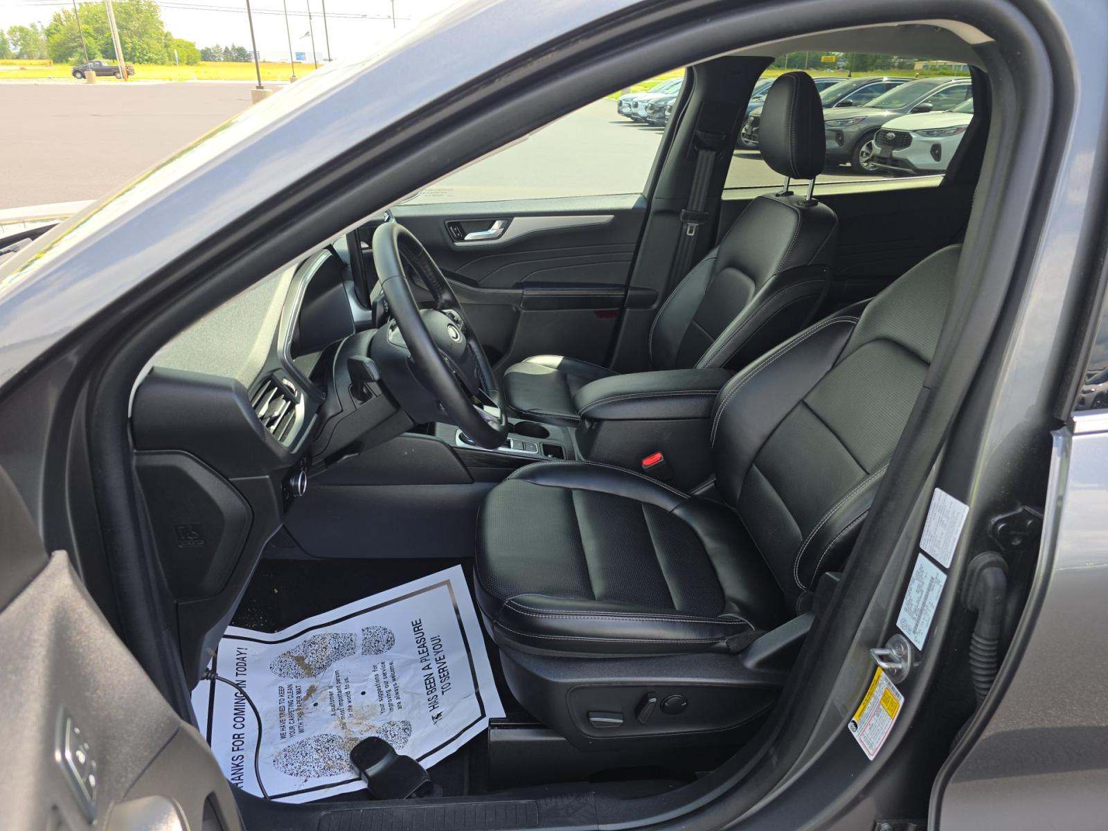 2025 Ford Escape Platinum AWD