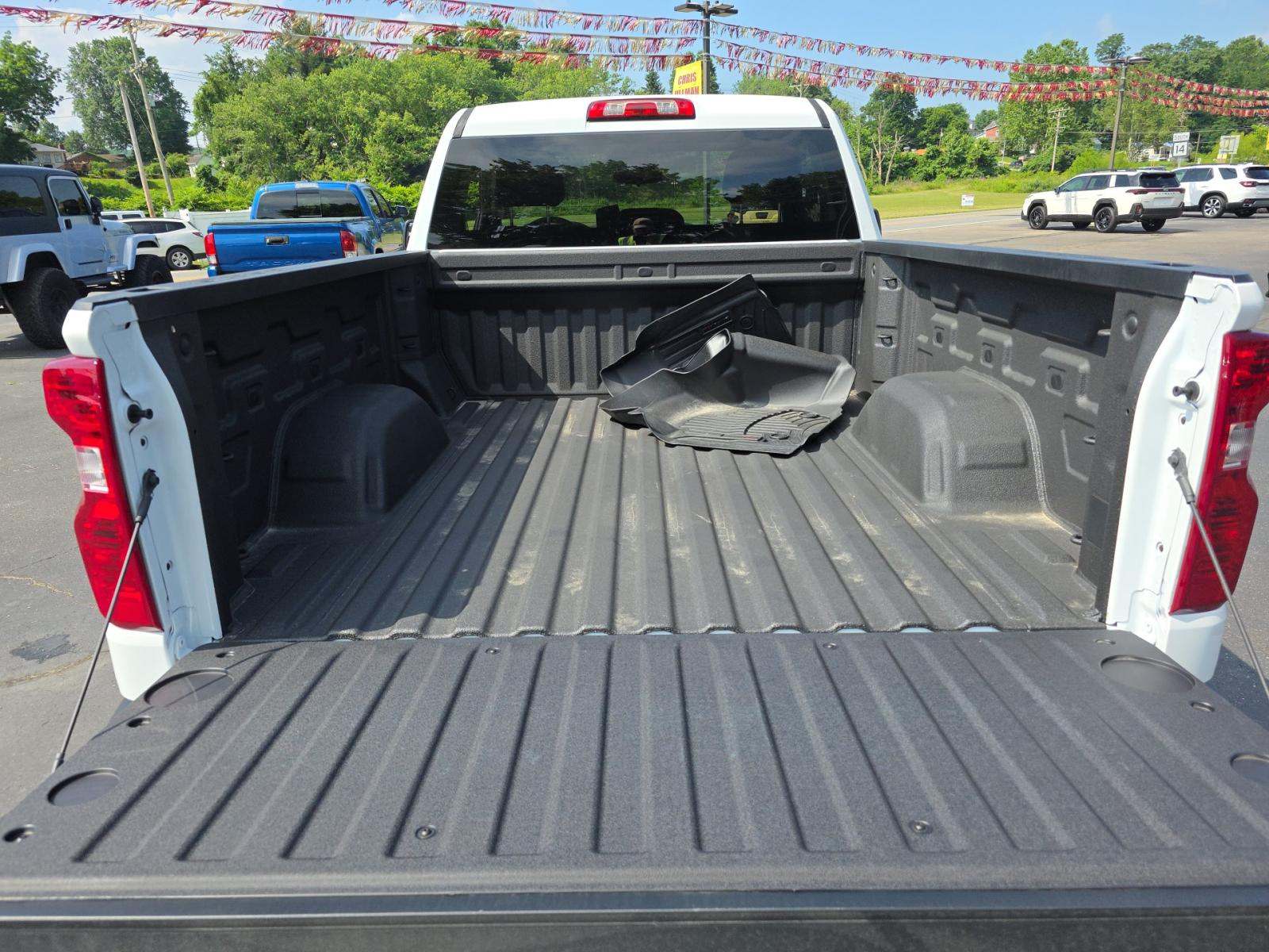 2025 Chevrolet Silverado 1500 Work Truck AWD