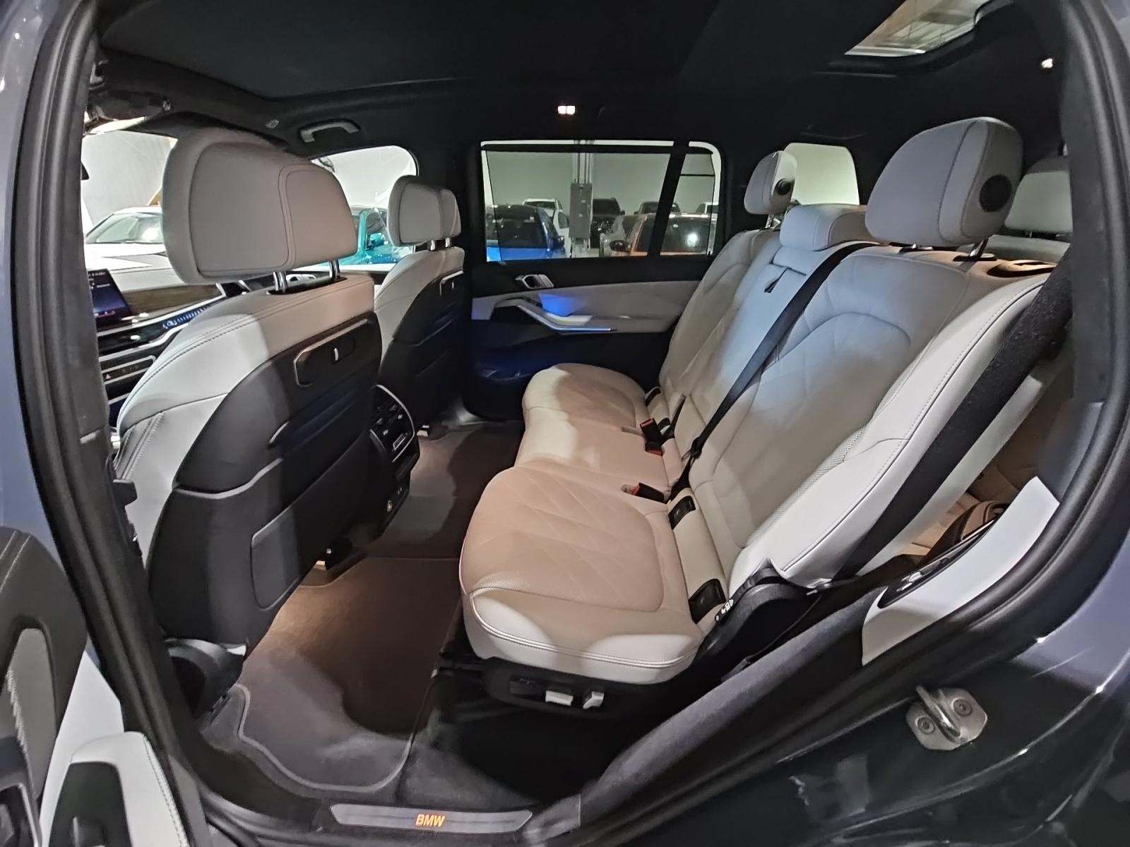 2023 BMW X7 xDrive40i AWD