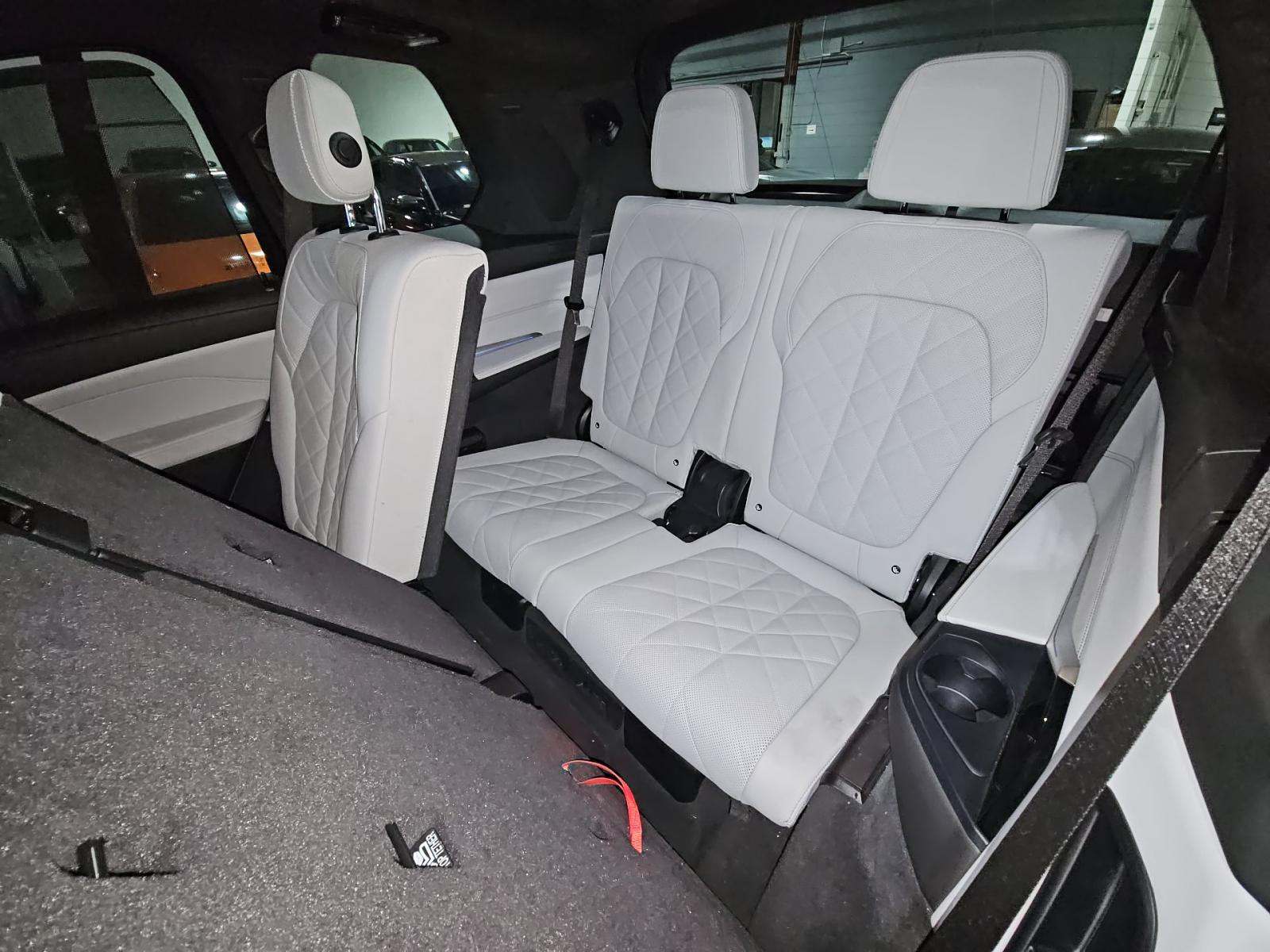 2023 BMW X7 xDrive40i AWD