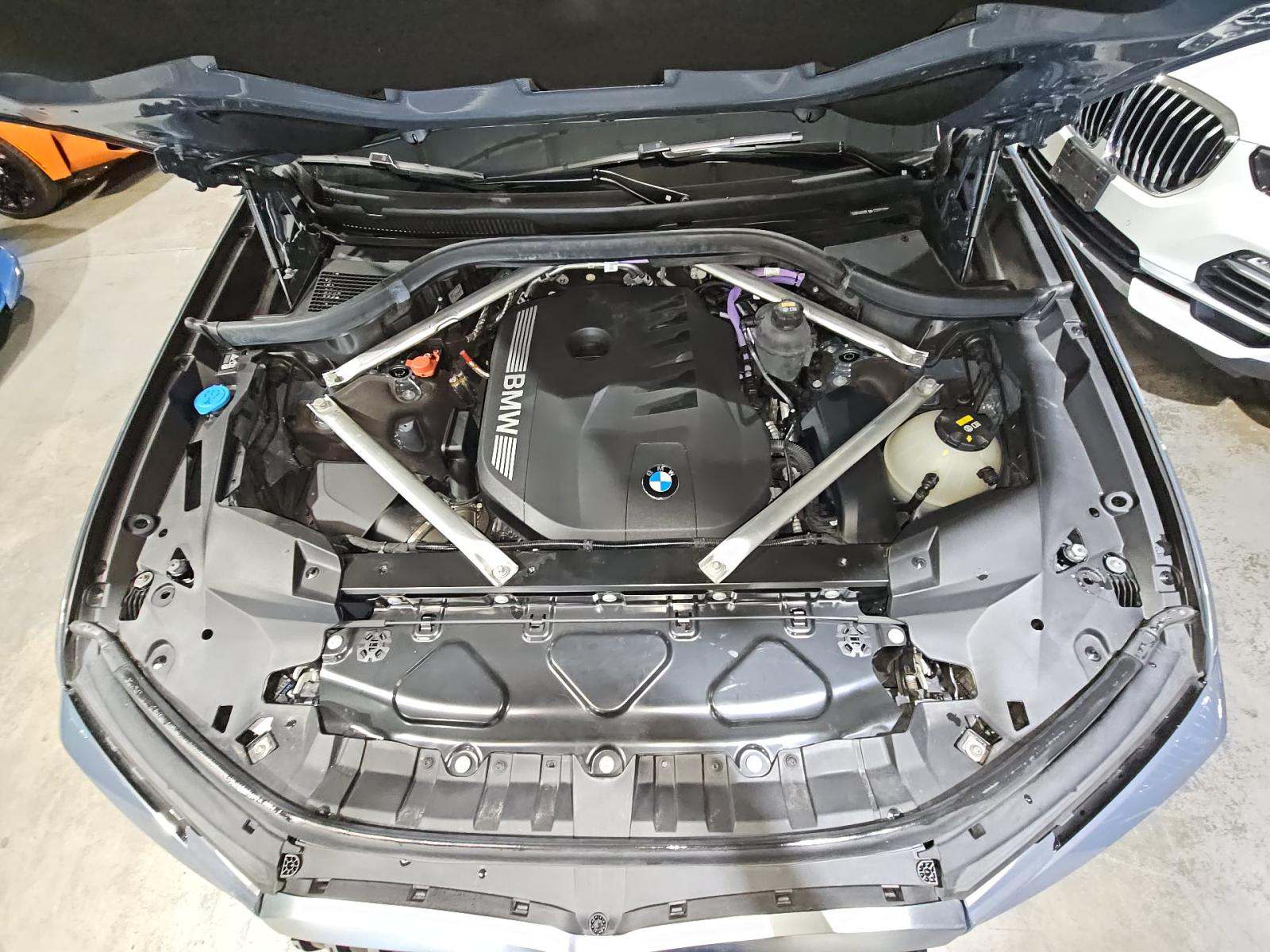 2023 BMW X7 xDrive40i AWD