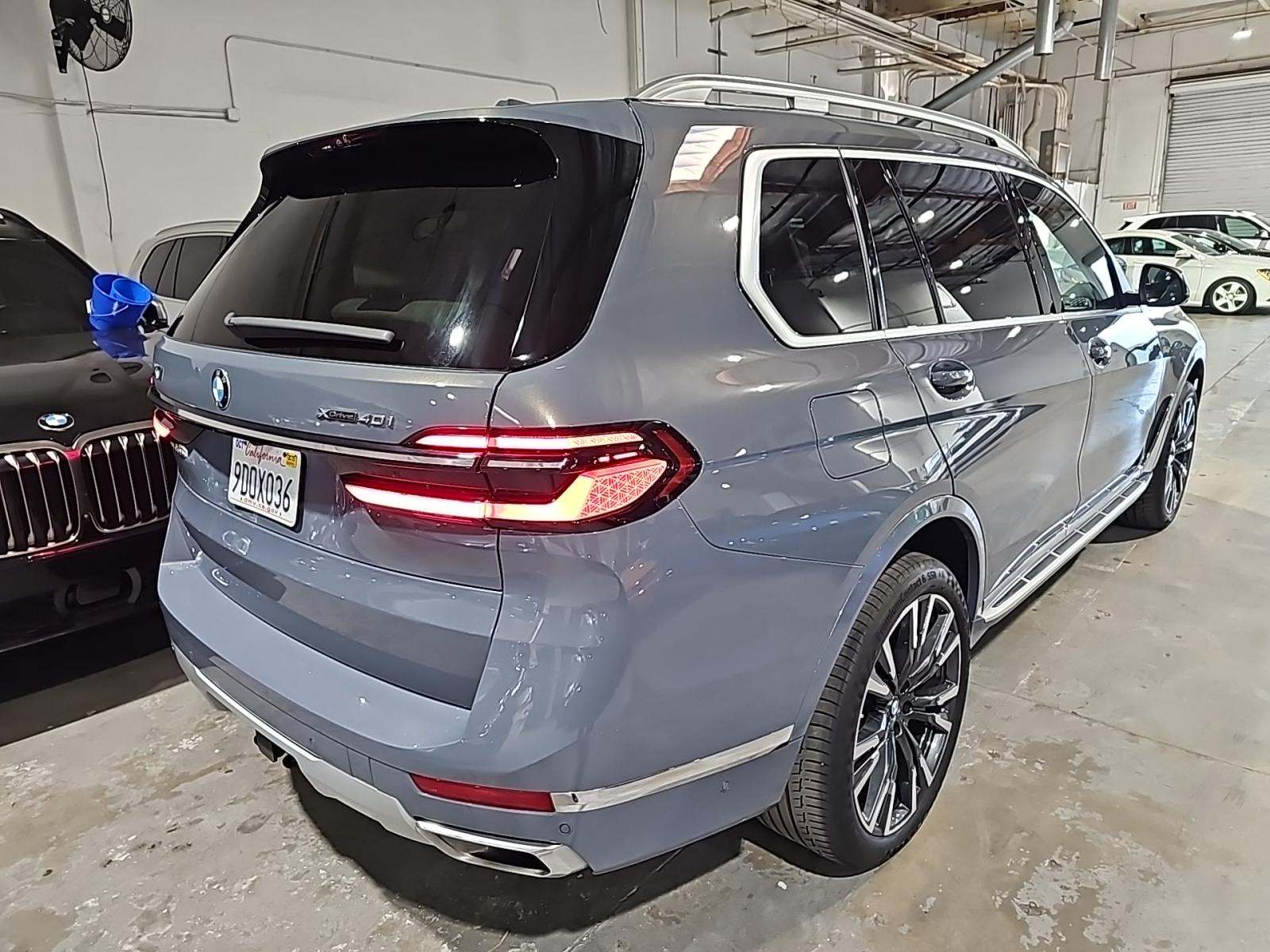2023 BMW X7 xDrive40i AWD