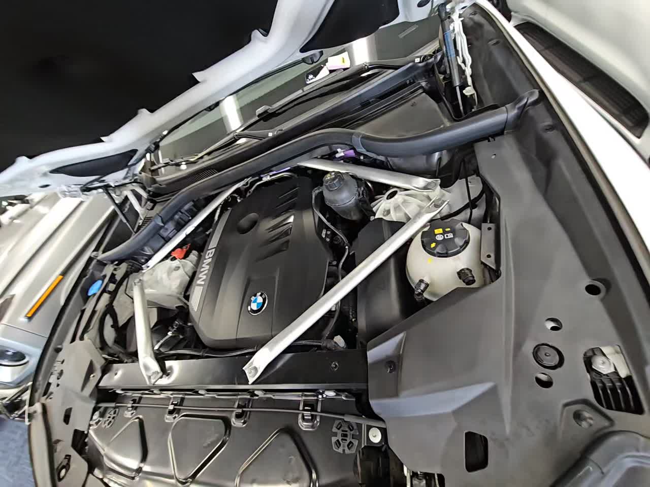 2024 BMW X6 xDrive40i AWD