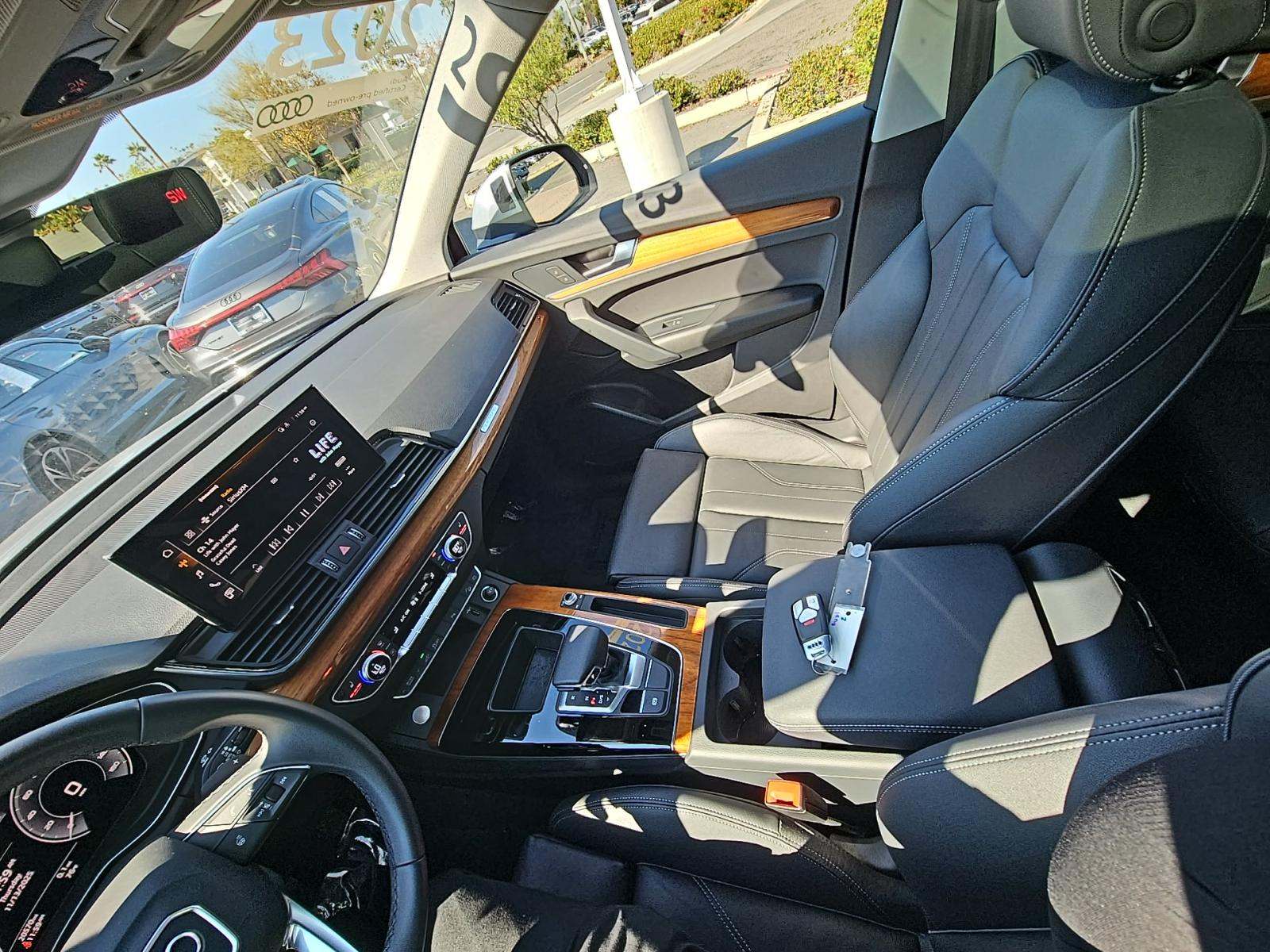 2023 Audi Q5 e Plug-In Hybrid S line Premium AWD