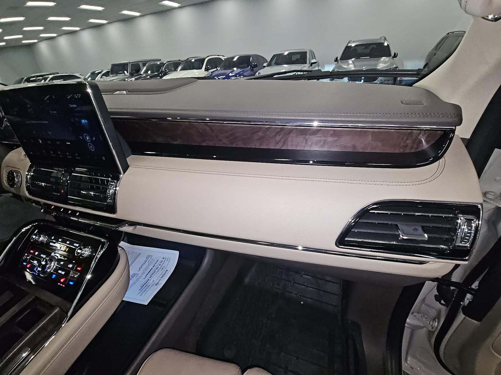 2024 Lincoln Navigator L Reserve AWD