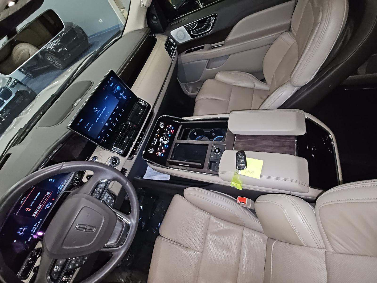 2024 Lincoln Navigator L Reserve AWD