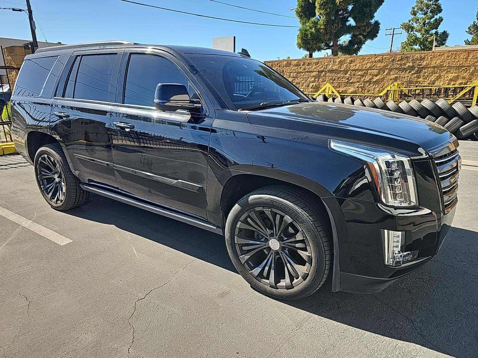 2015 Cadillac Escalade Platinum RWD