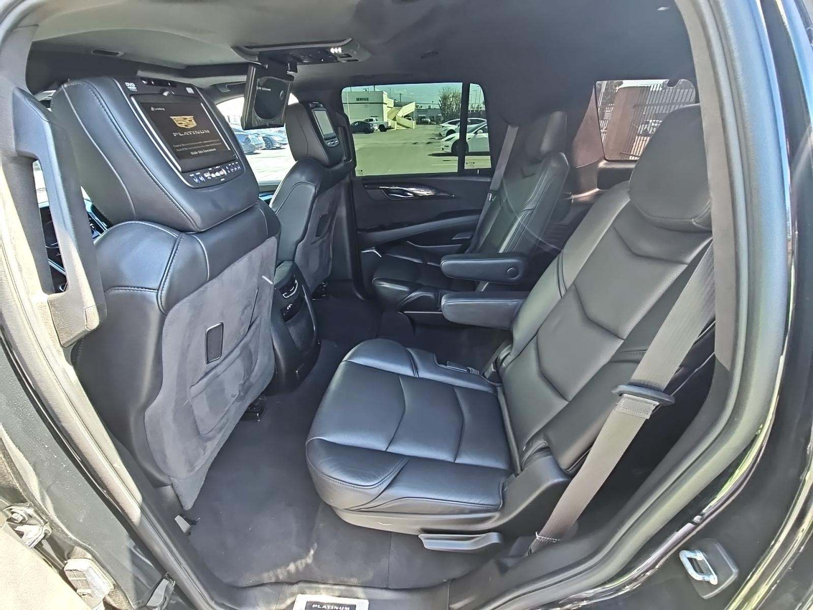 2015 Cadillac Escalade Platinum RWD