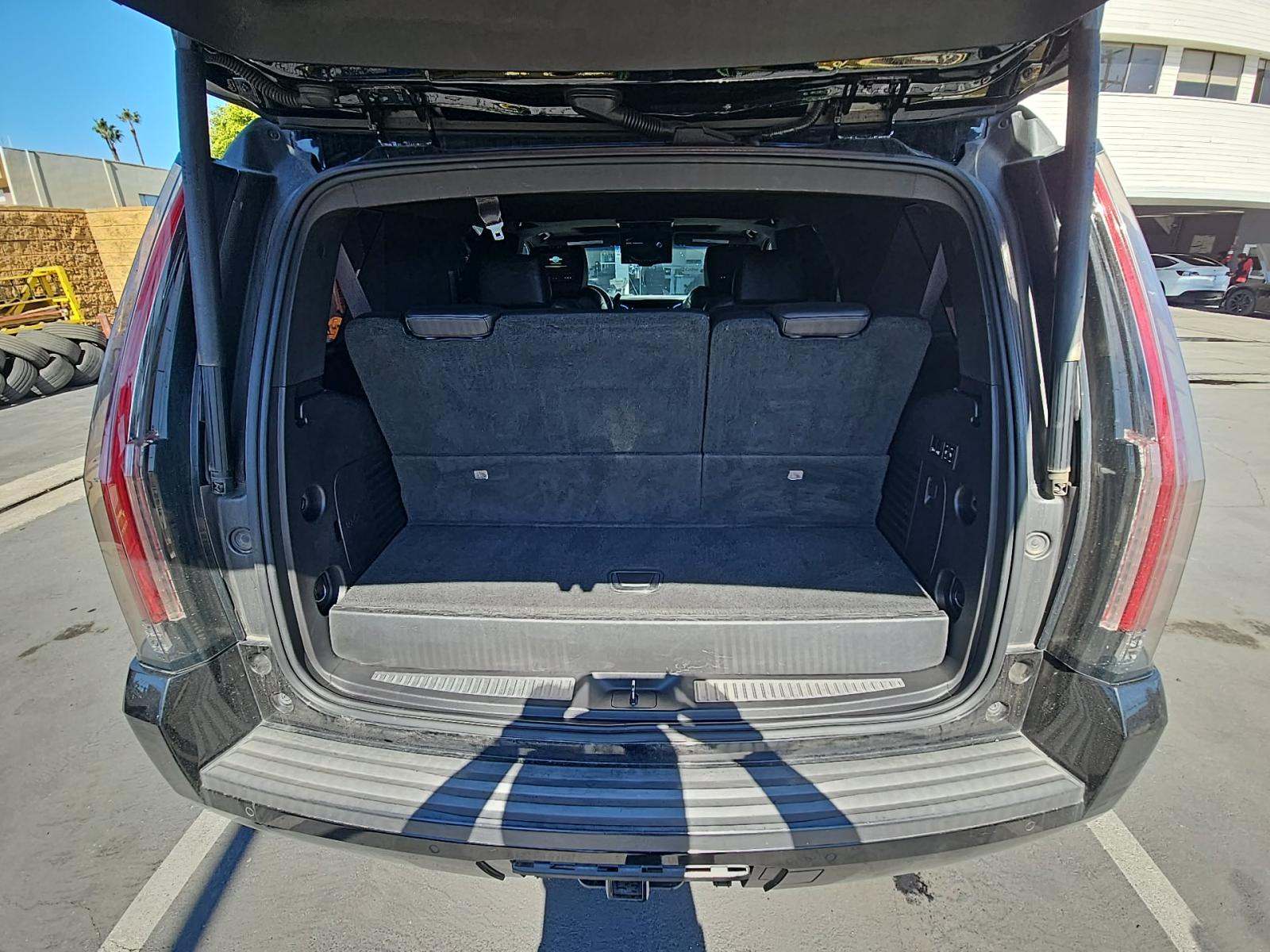 2015 Cadillac Escalade Platinum RWD