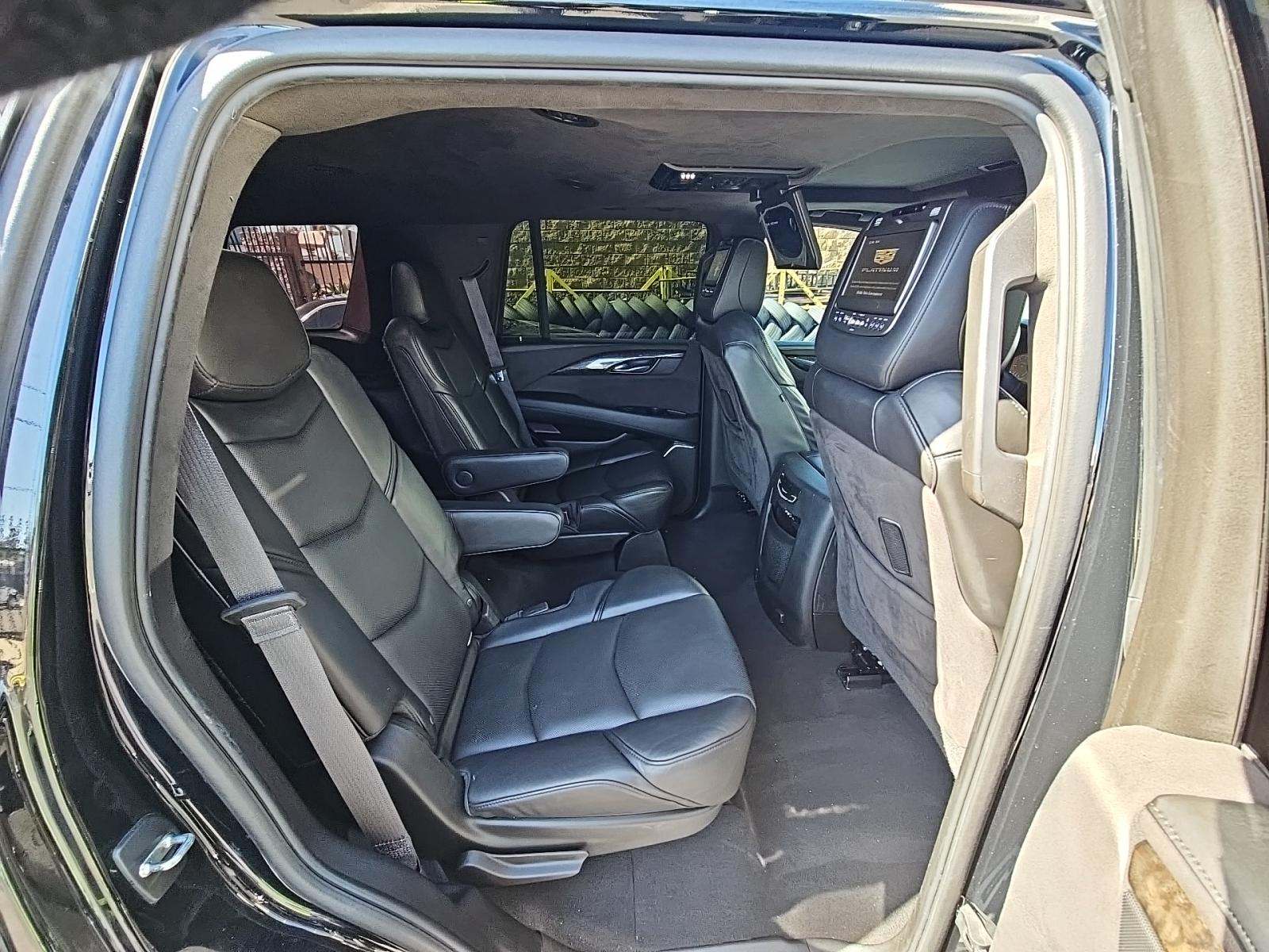 2015 Cadillac Escalade Platinum RWD